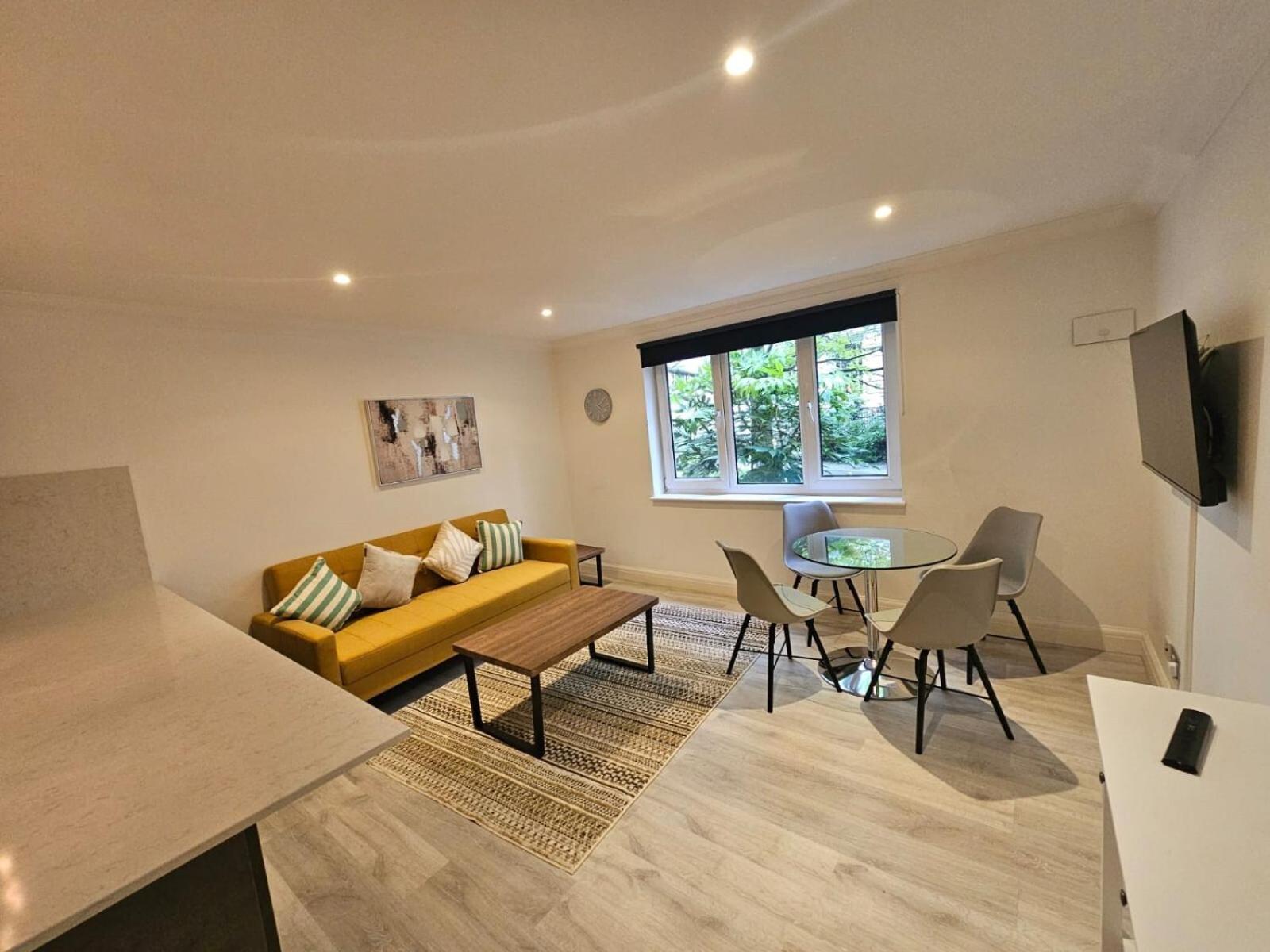 St Paul's Apartment