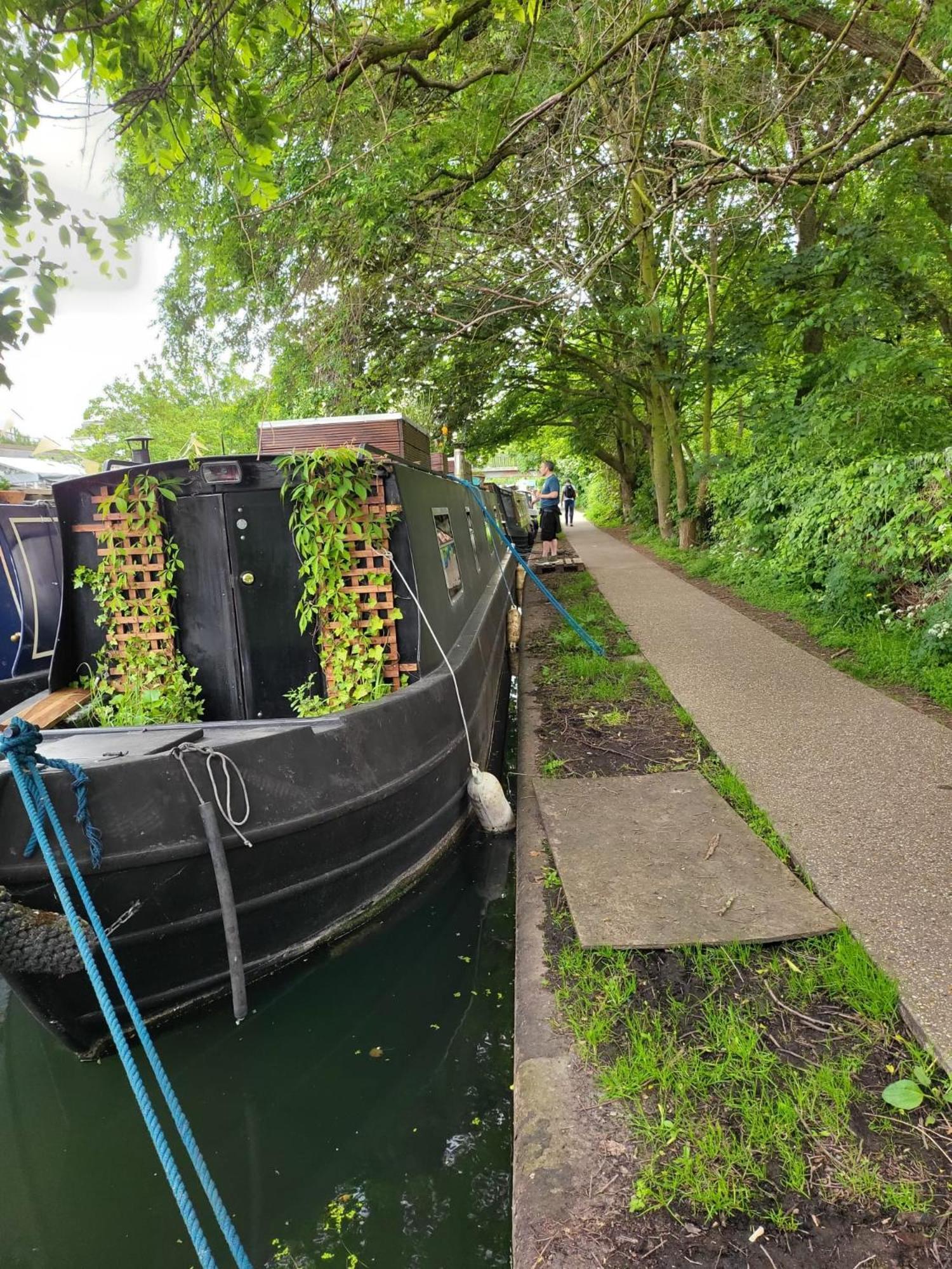 Lovely Canal Boat In Little Venice For Family & Friends *