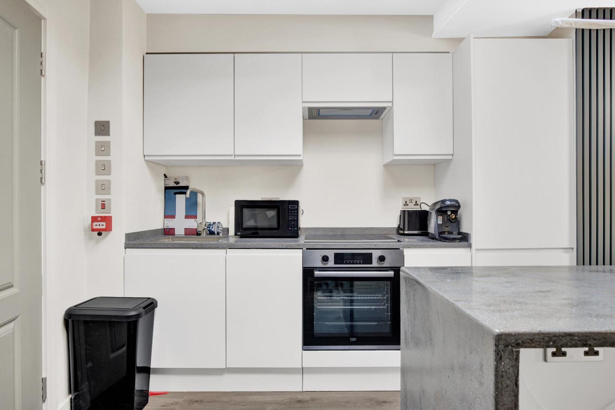 Skyline Apartment London