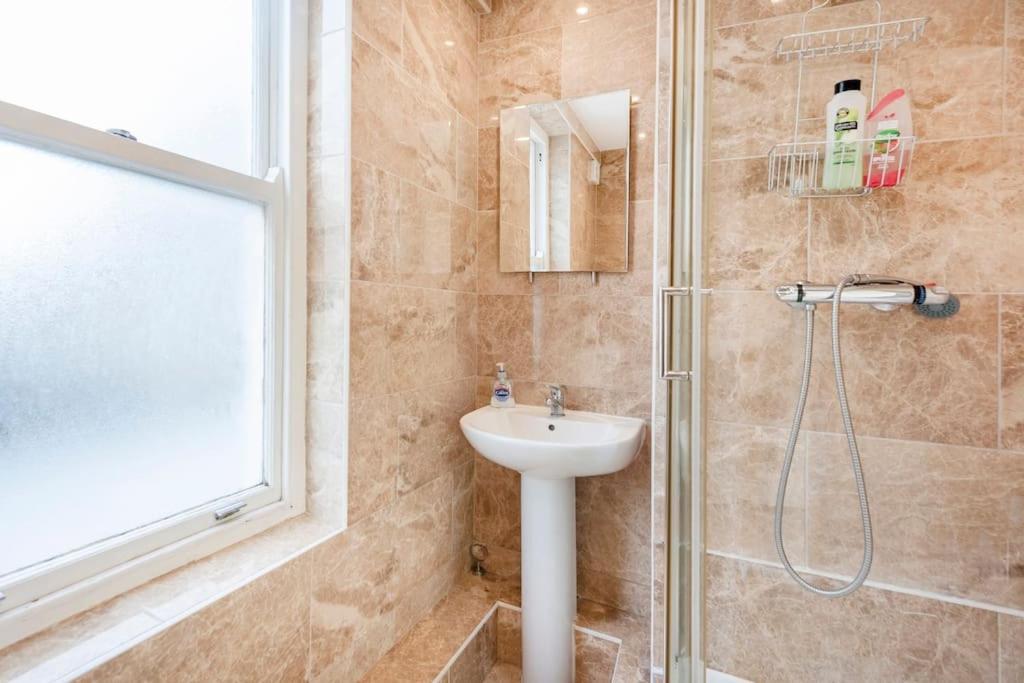 With Huge Balcony Near Oxford St - Marble Arch - Hydepark London