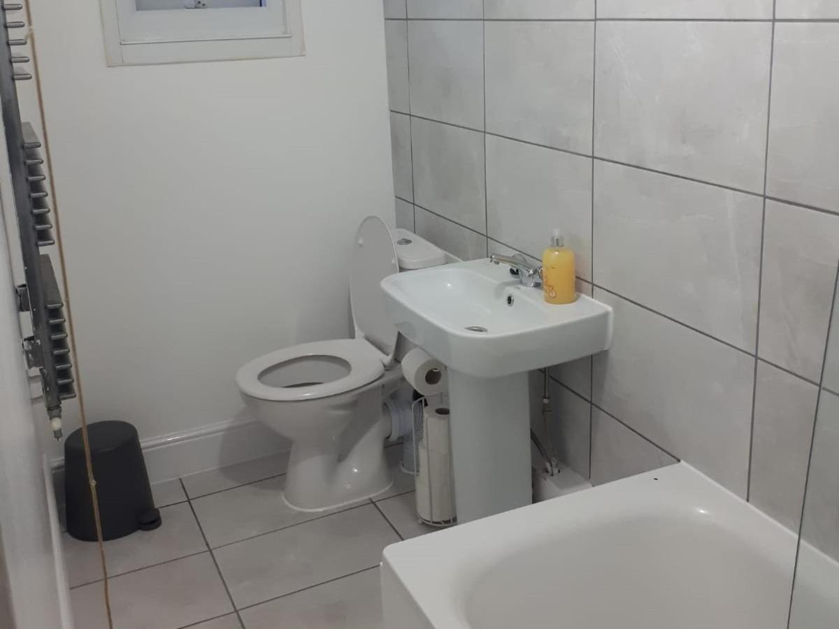 Holiday home Marble Broadway Two *