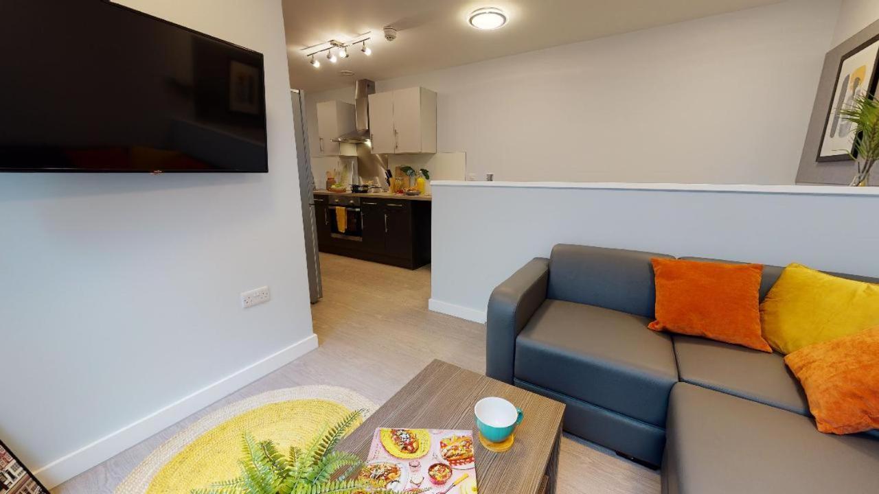 Student Only Private Ensuite At Will Wyatt Court Homestay