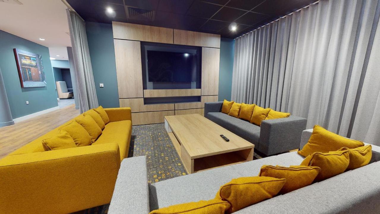 Student Only Private Ensuite At Will Wyatt Court London
