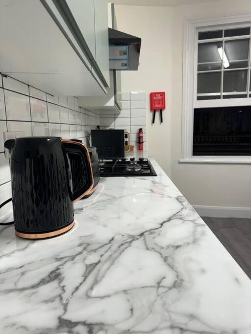 Apartment 2 • Double Bed In King's Cross