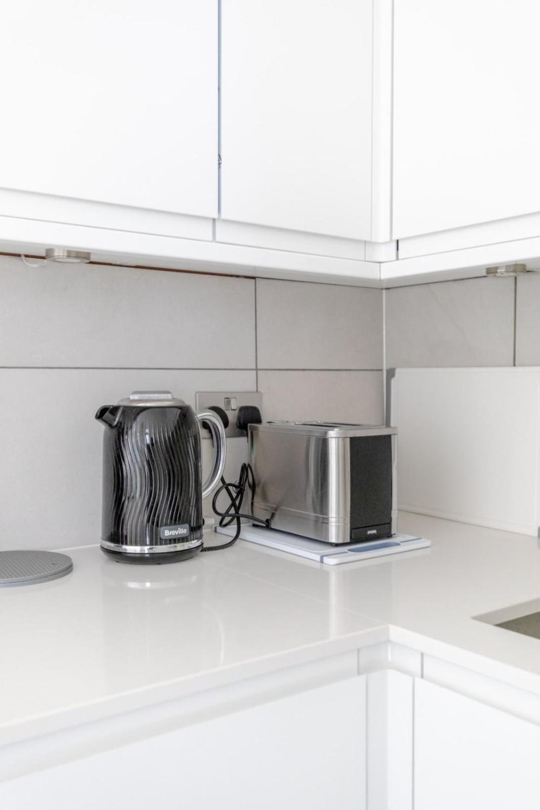 Apartamento Beautifully Presented 2bd Flat Wpatio- Kensington