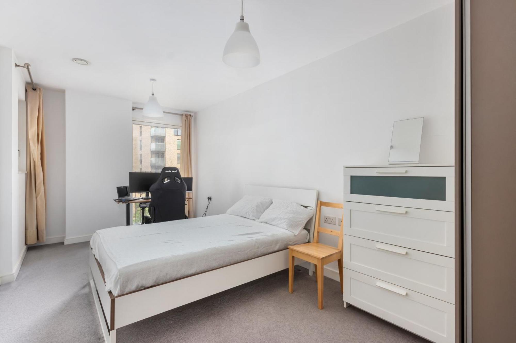 Apartment Beautiful Large 3 Bed 2 Bath Flat In Stratford