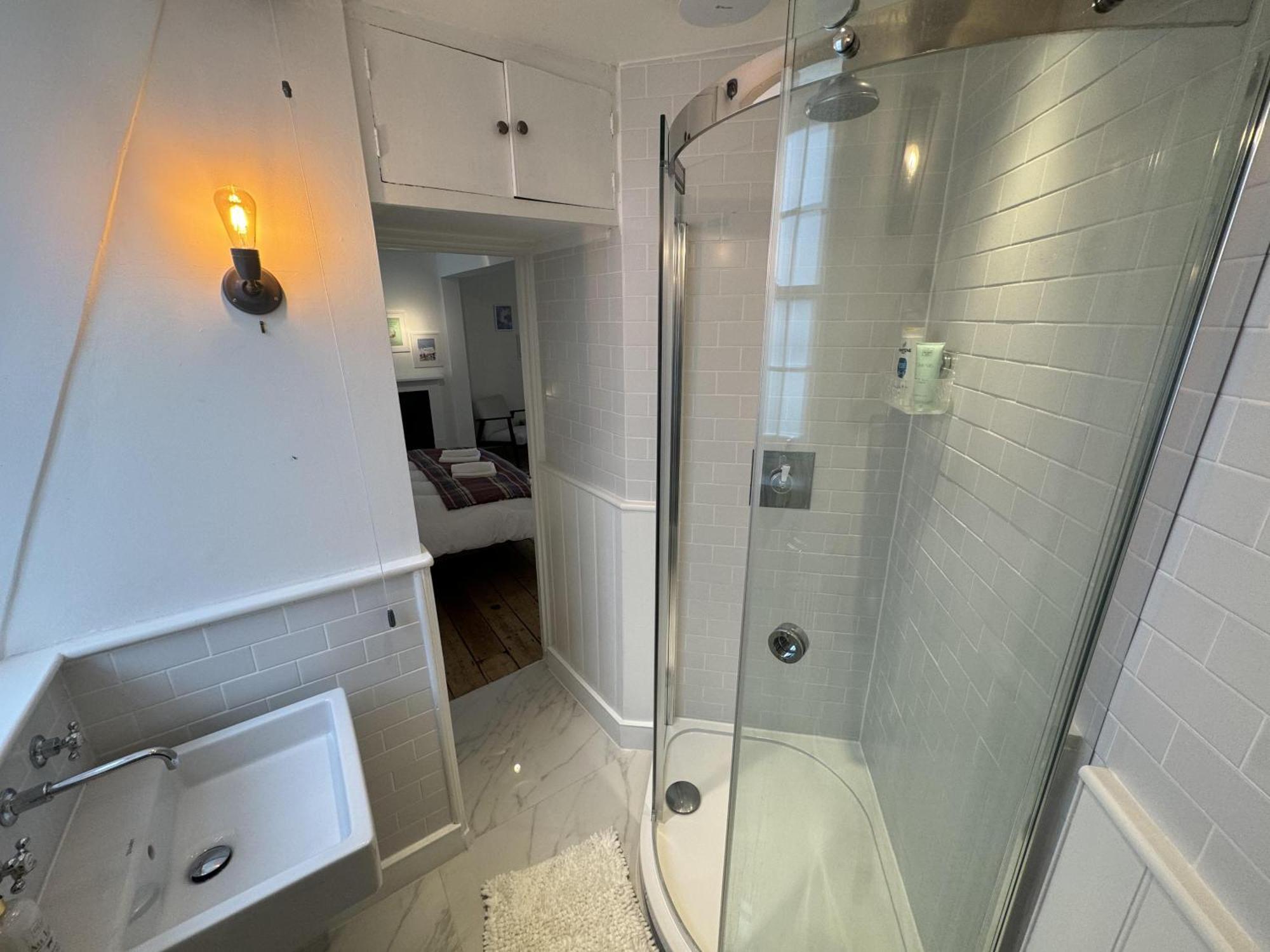 Centrally Located Stunning 3bed 2bath Se1 Casa de férias *