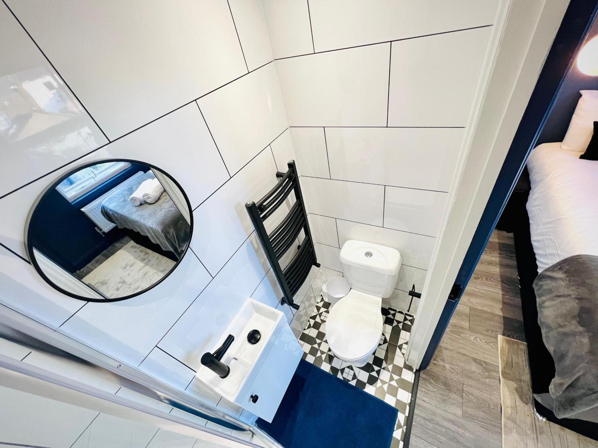 61 Studio, Ideal For Tourists High Recommend!!! Casa de hóspedes Londres