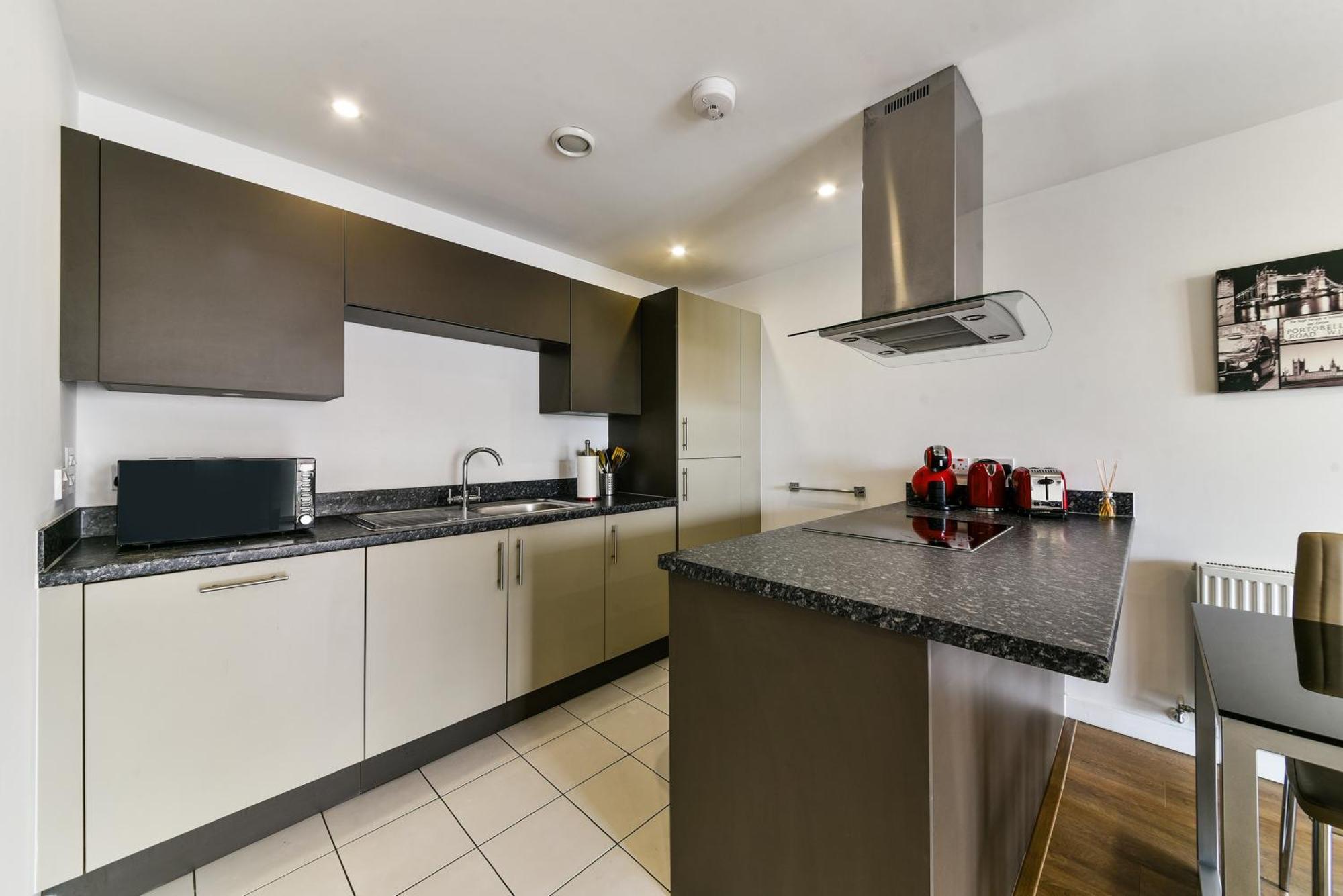 Incredible 2 Bed, 2 Bath Flat In Canary Wharf Apartamento