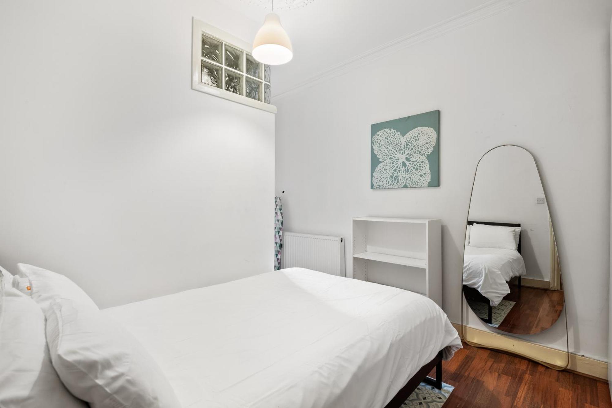 Londwell, Stylish Mayfair London