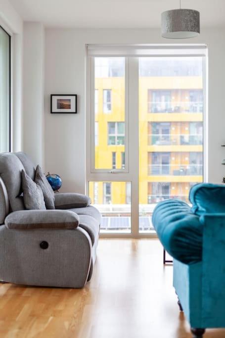 Apartment Modern 1-bed With Panoramic View In *