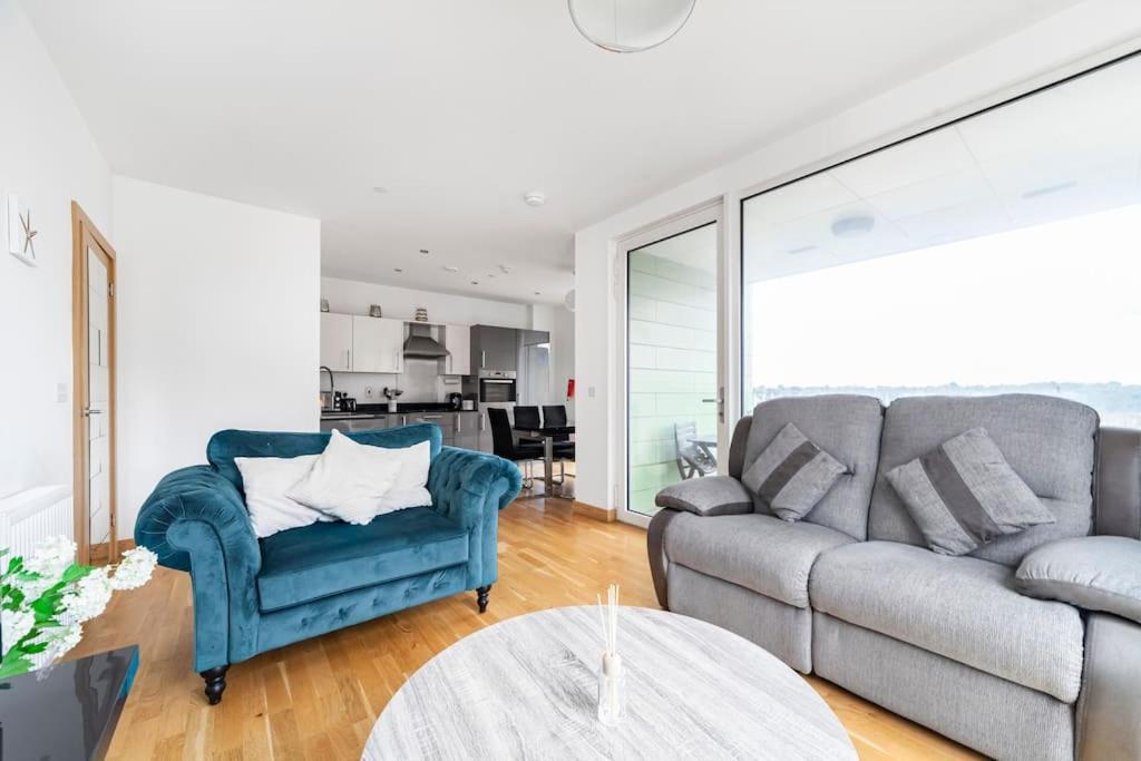 Apartment Modern 1-bed With Panoramic View In London