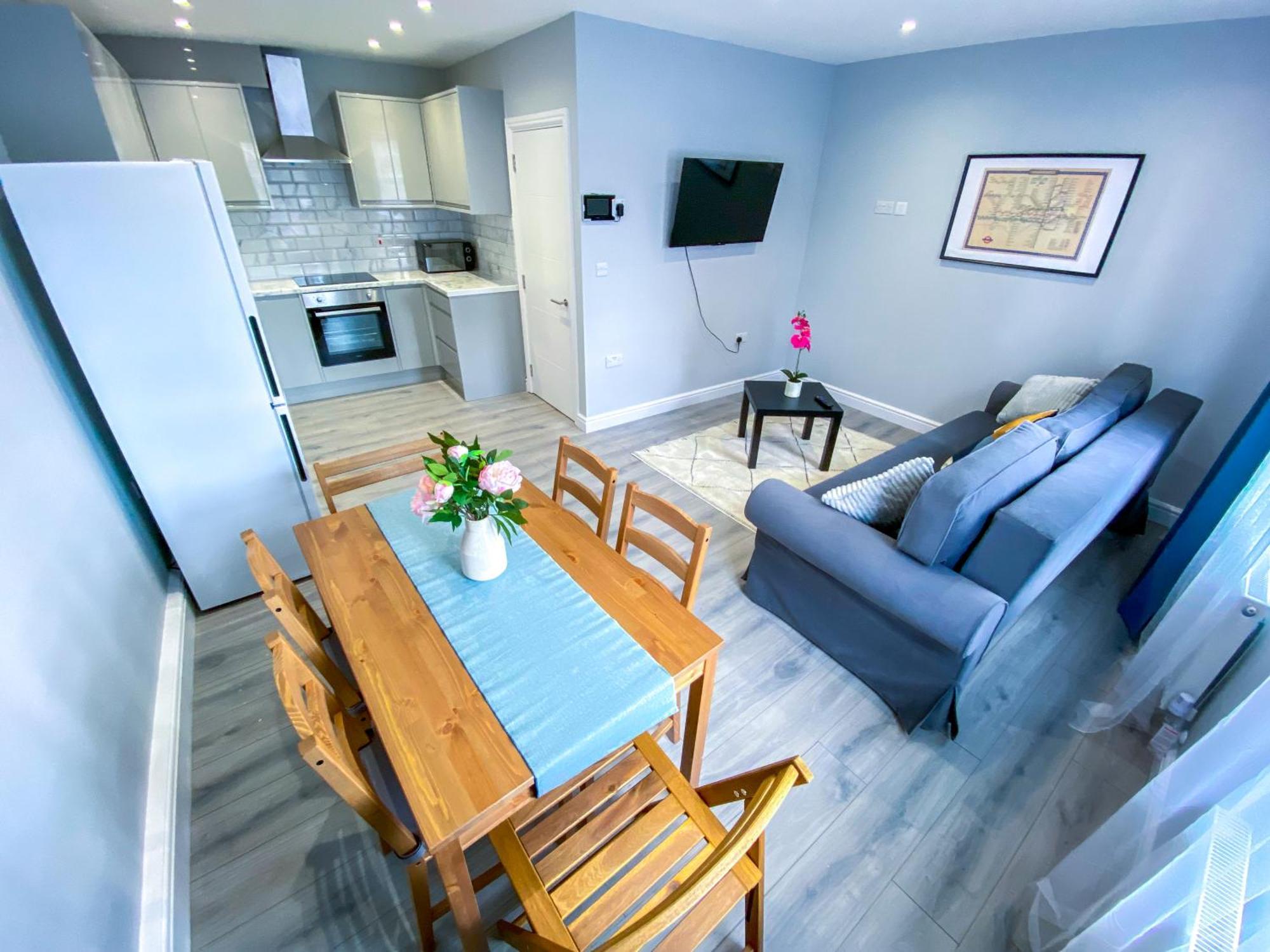 Modern 1-bedroom Flat, 5 Guest, - F2 * London