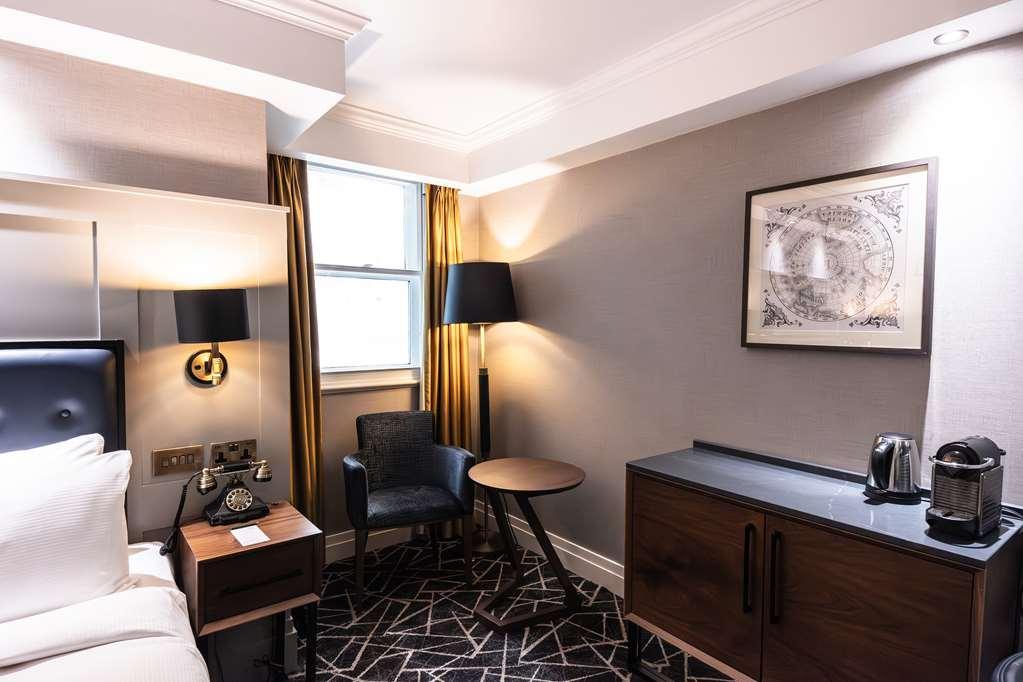 100 Queen's Gate London, Curio Collection By Hilton 5* London