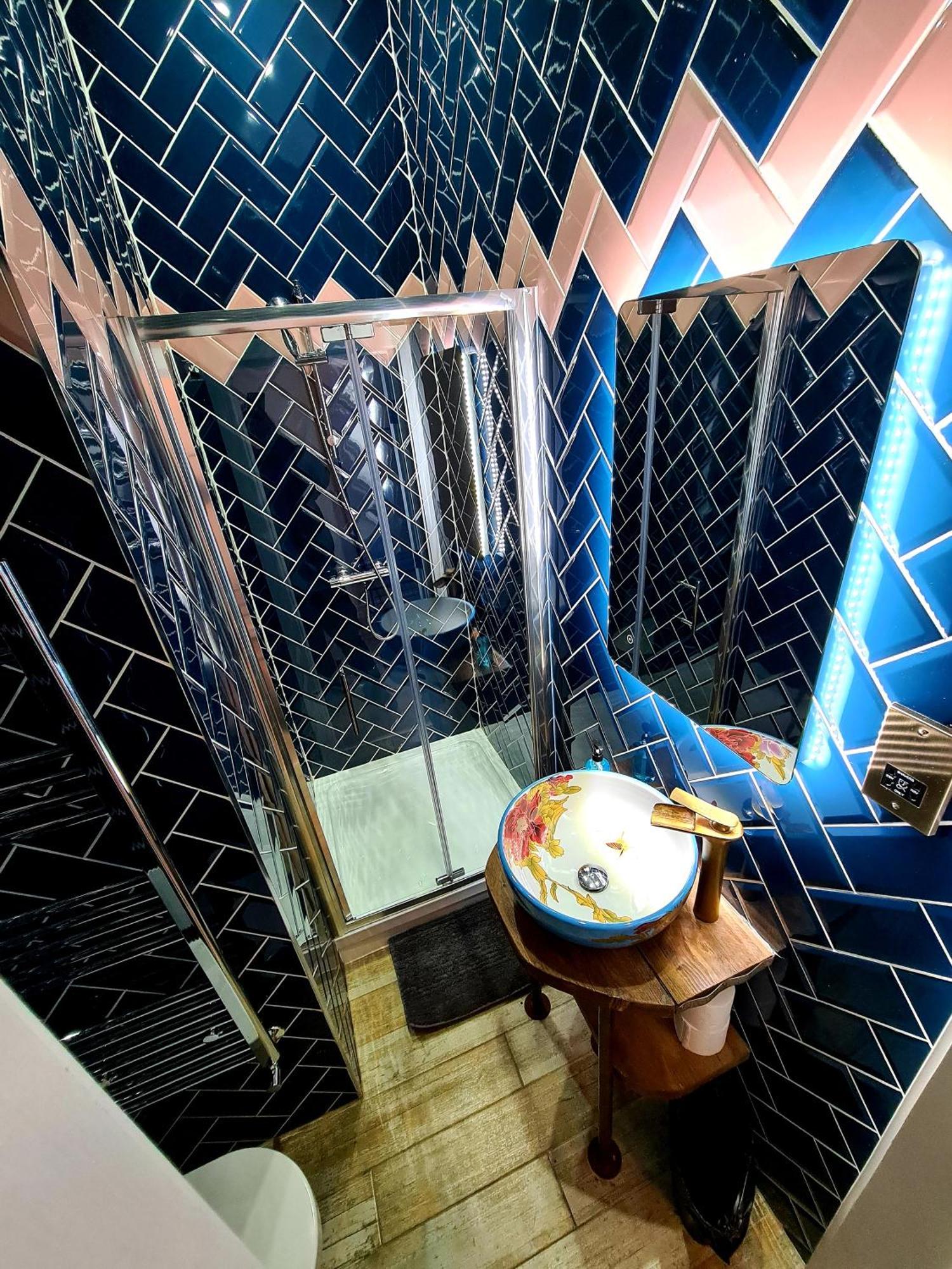 Angel Townhouse Hotel 3*