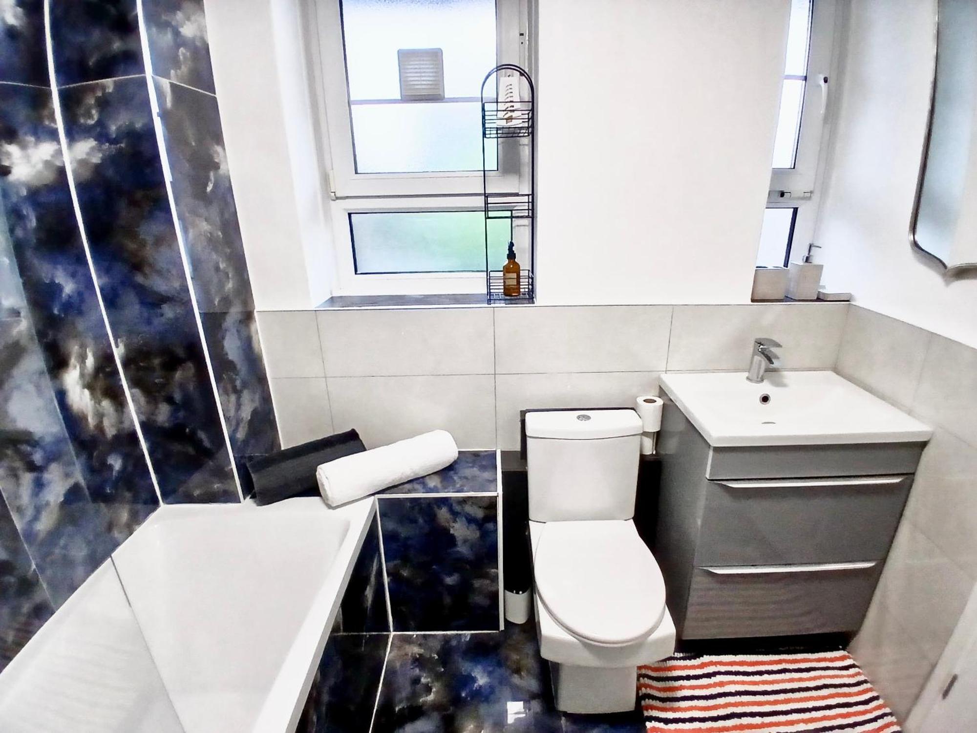 Peaceful Moira - 2 Bedroom Flat Between Brixton And Kennington 10mins To Apartamento Londres