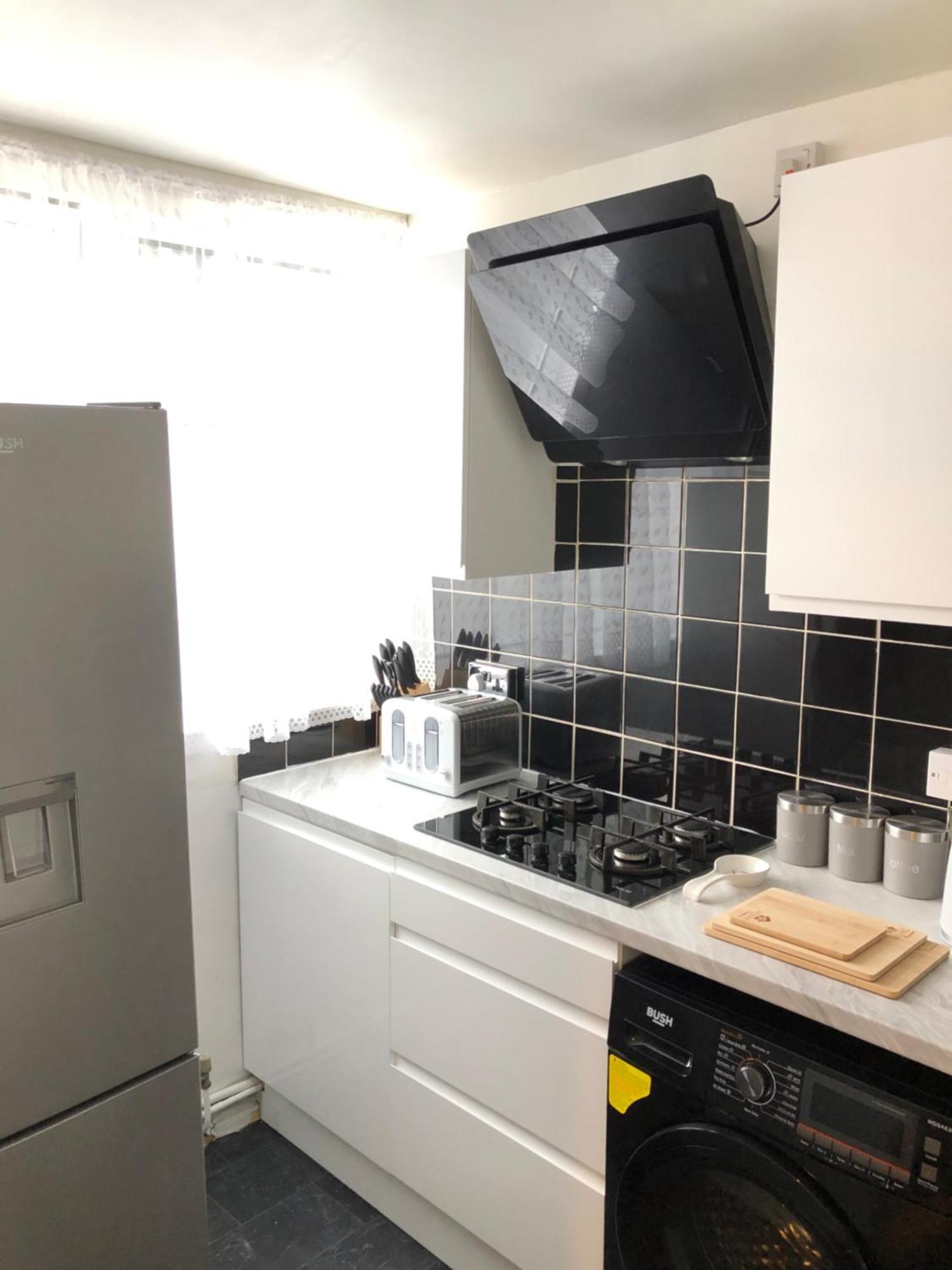 Adonna Dartville Apartment London