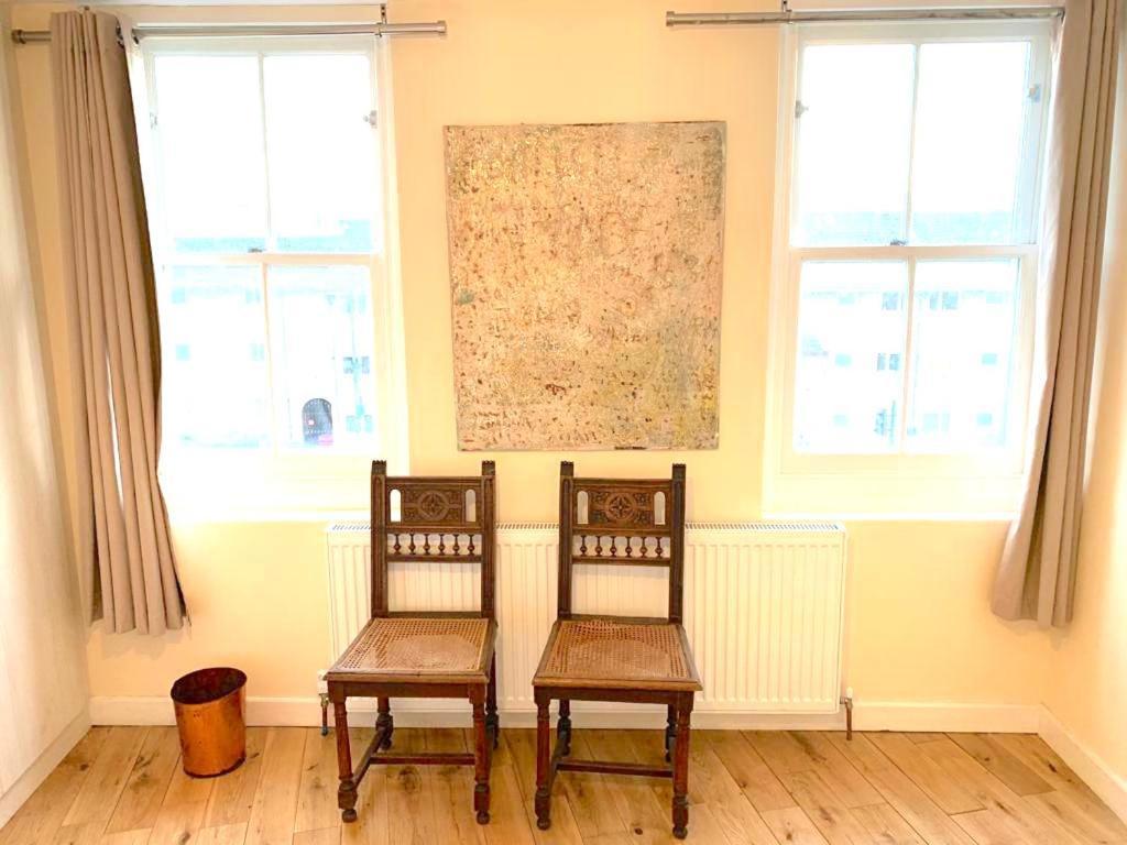 London's East End 2 Bedroom