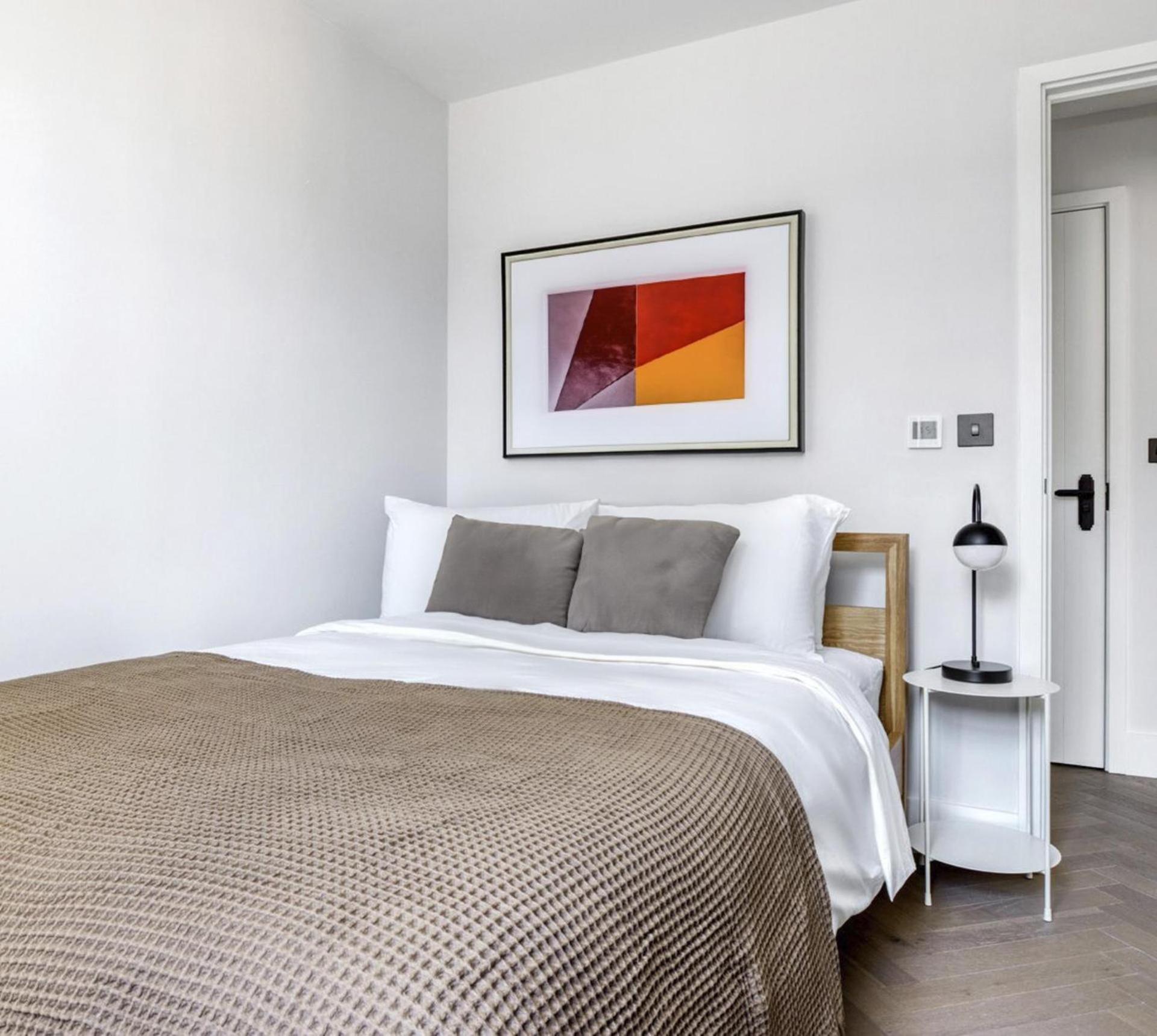 Apartment Impeccable 2-bed In