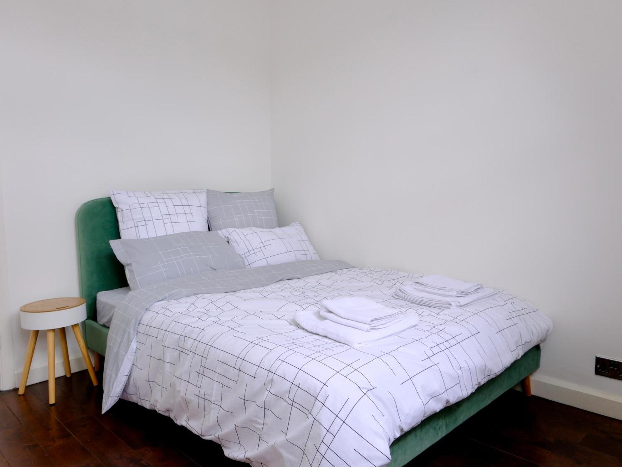 Chelsea Cosy 2 Bedroom Flat With Terrace Apartment London
