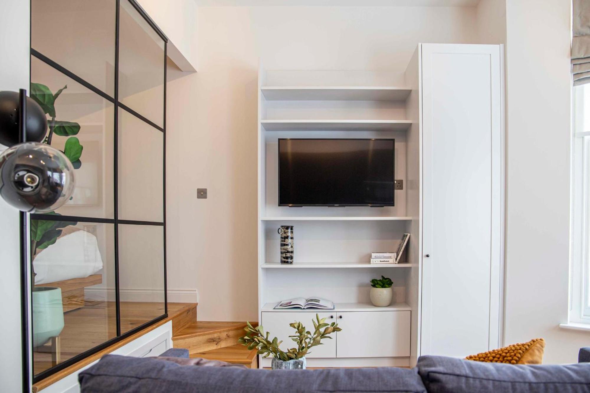 Coleherne Road Iii Apartment London