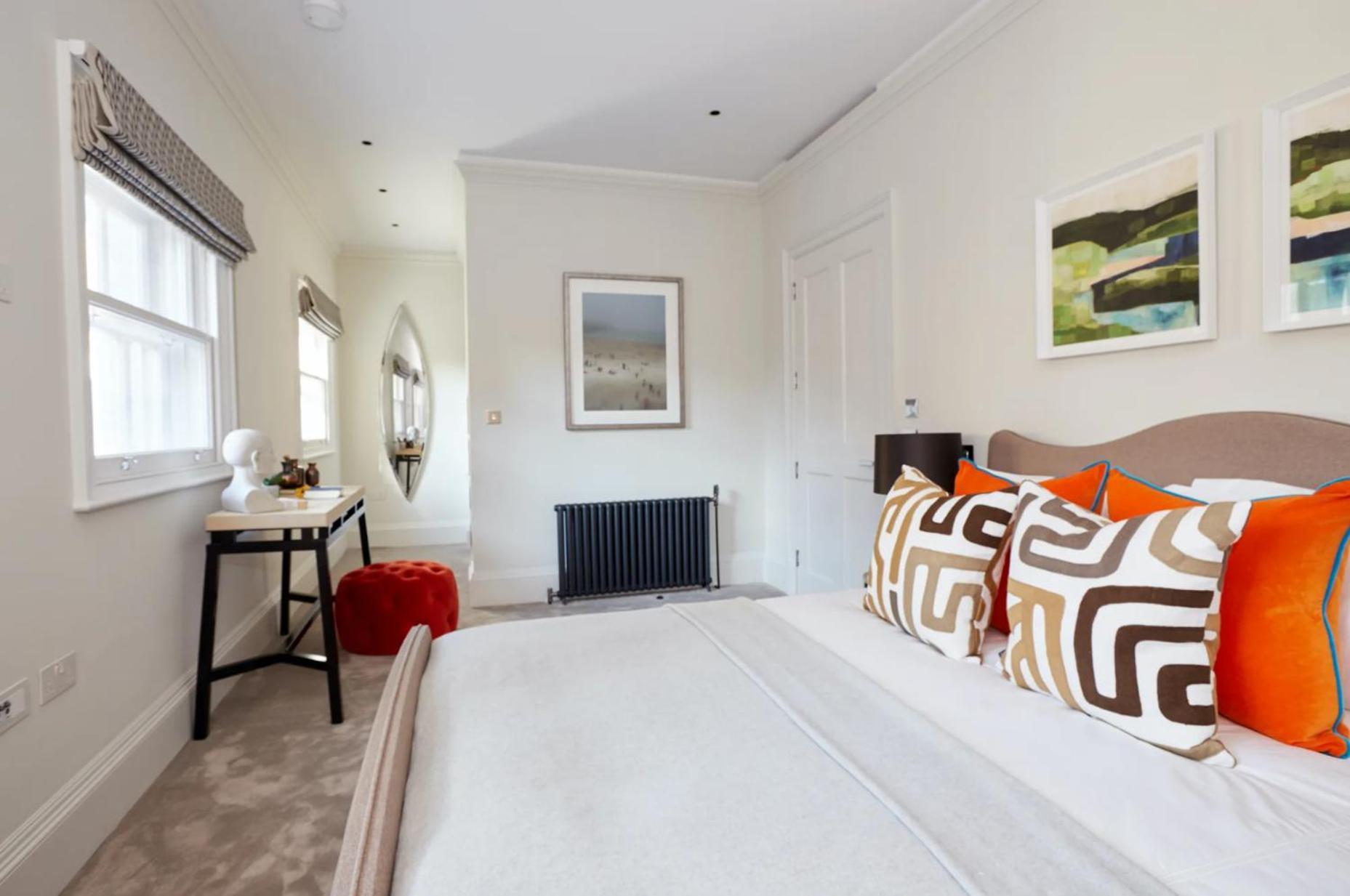 Flagship Luxury Villa. Near Mayfair And Hyde Park - Sleeps 16 Holiday home