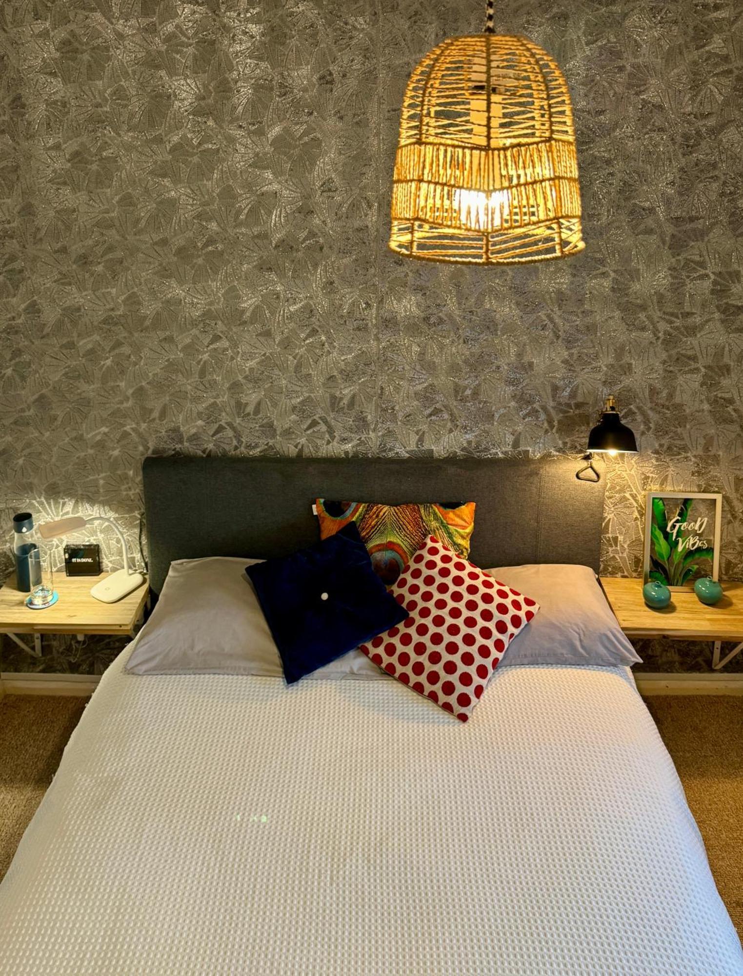 Private In A Stylish Flat Privatunterkunft London