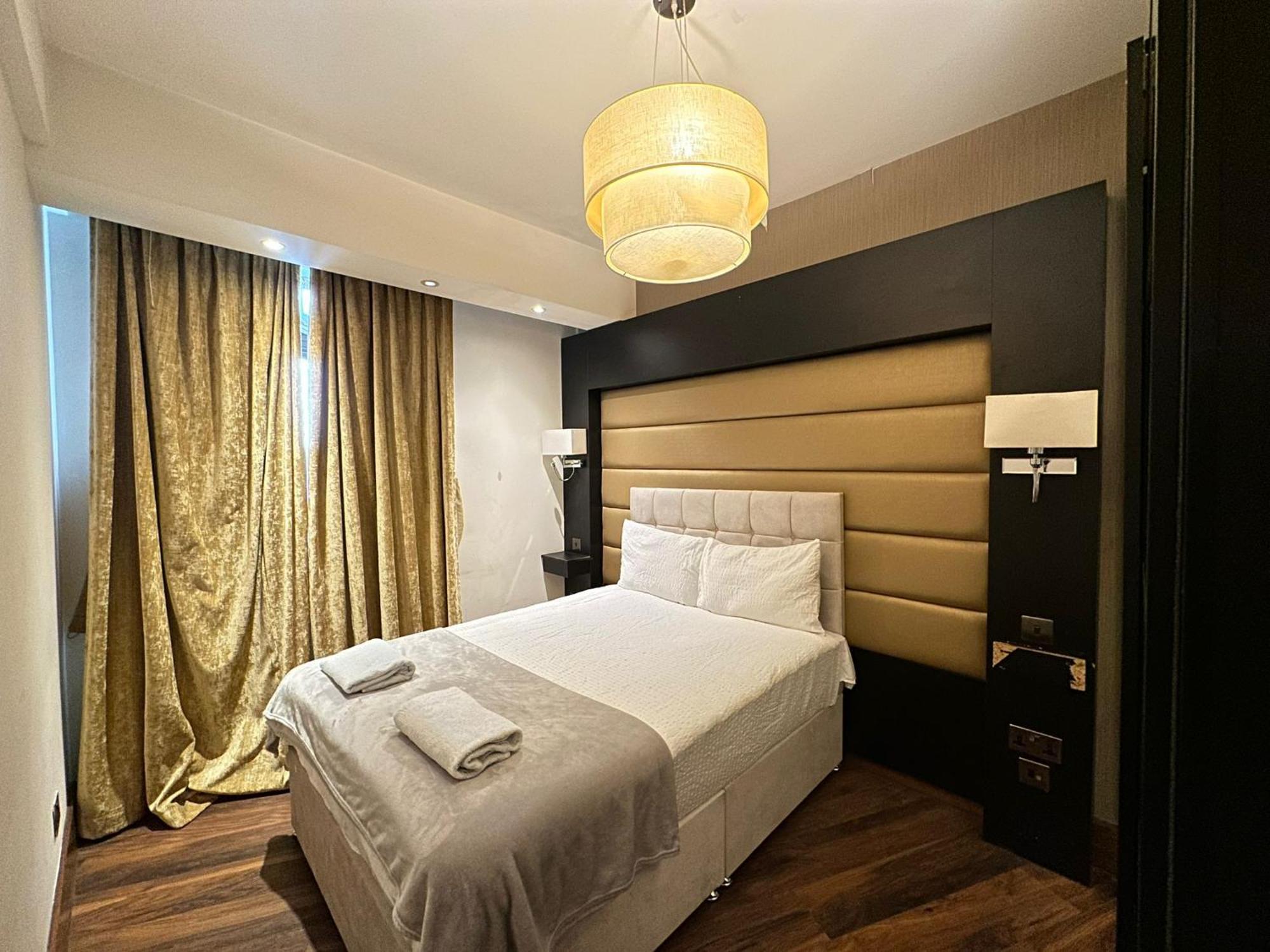 Marble Arch Two Bedroom * London