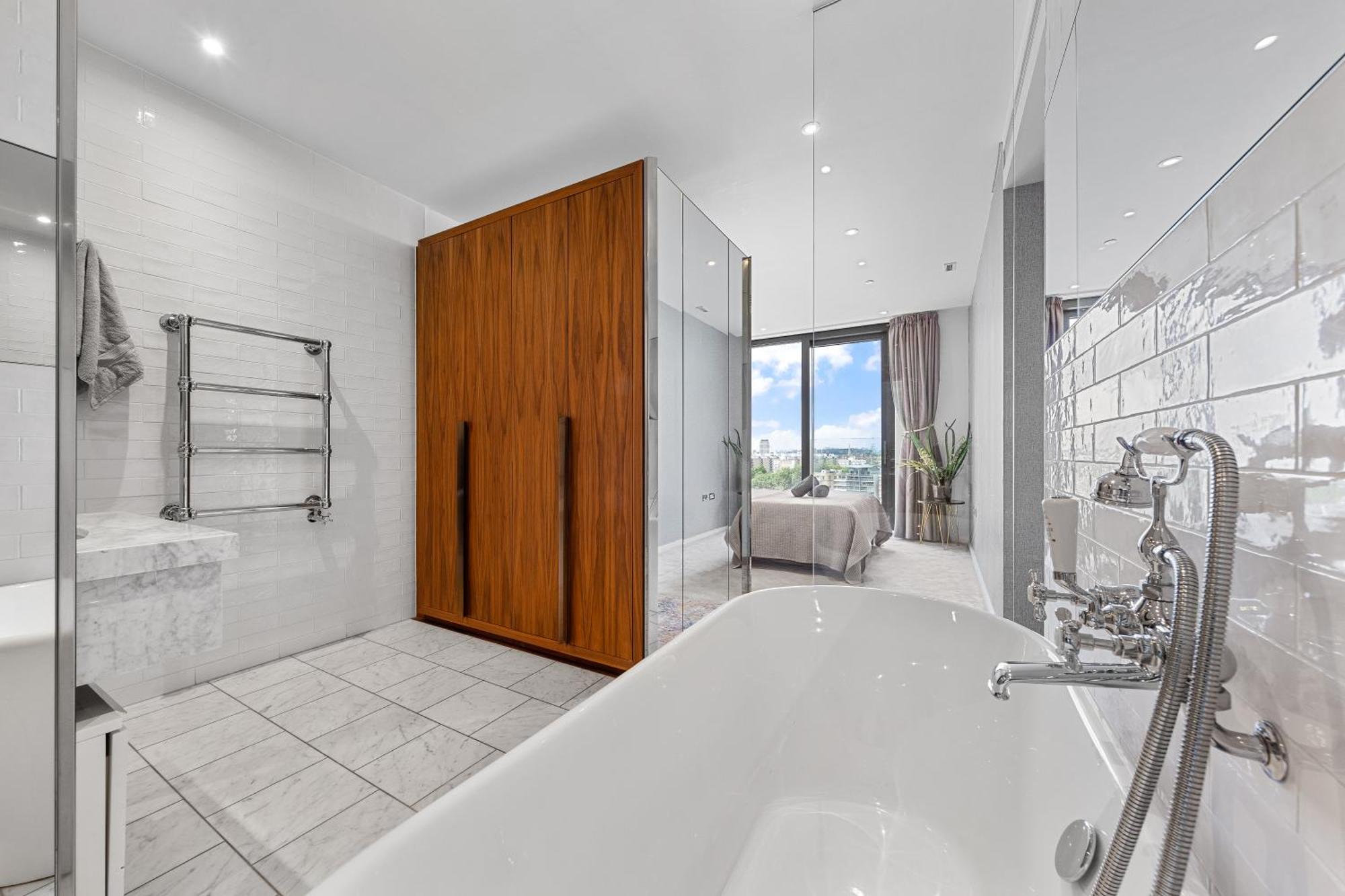 River Panorama 2 Bedroom New Development * London