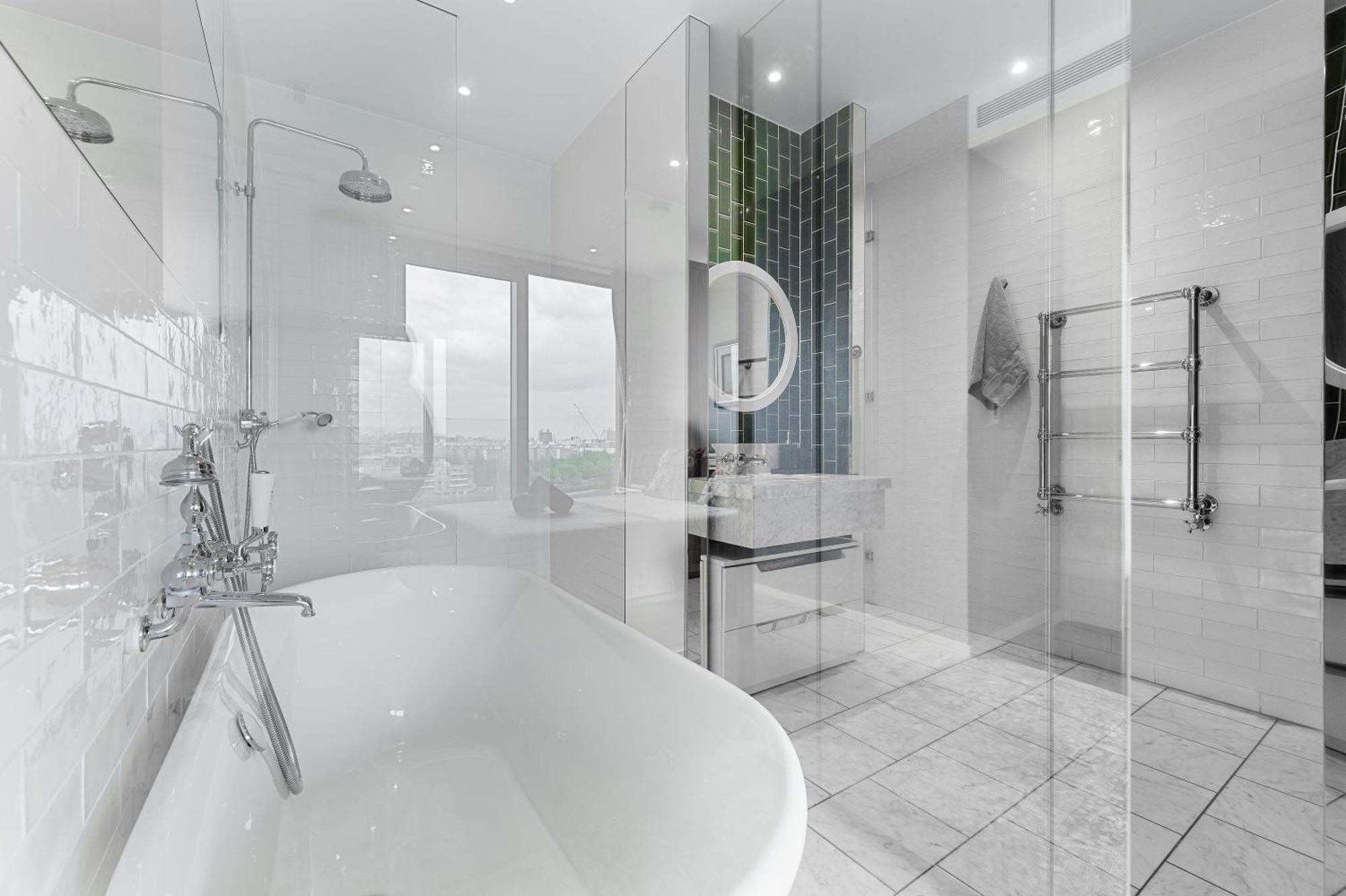 Aparthotel River Panorama 2 Bedroom New Development London
