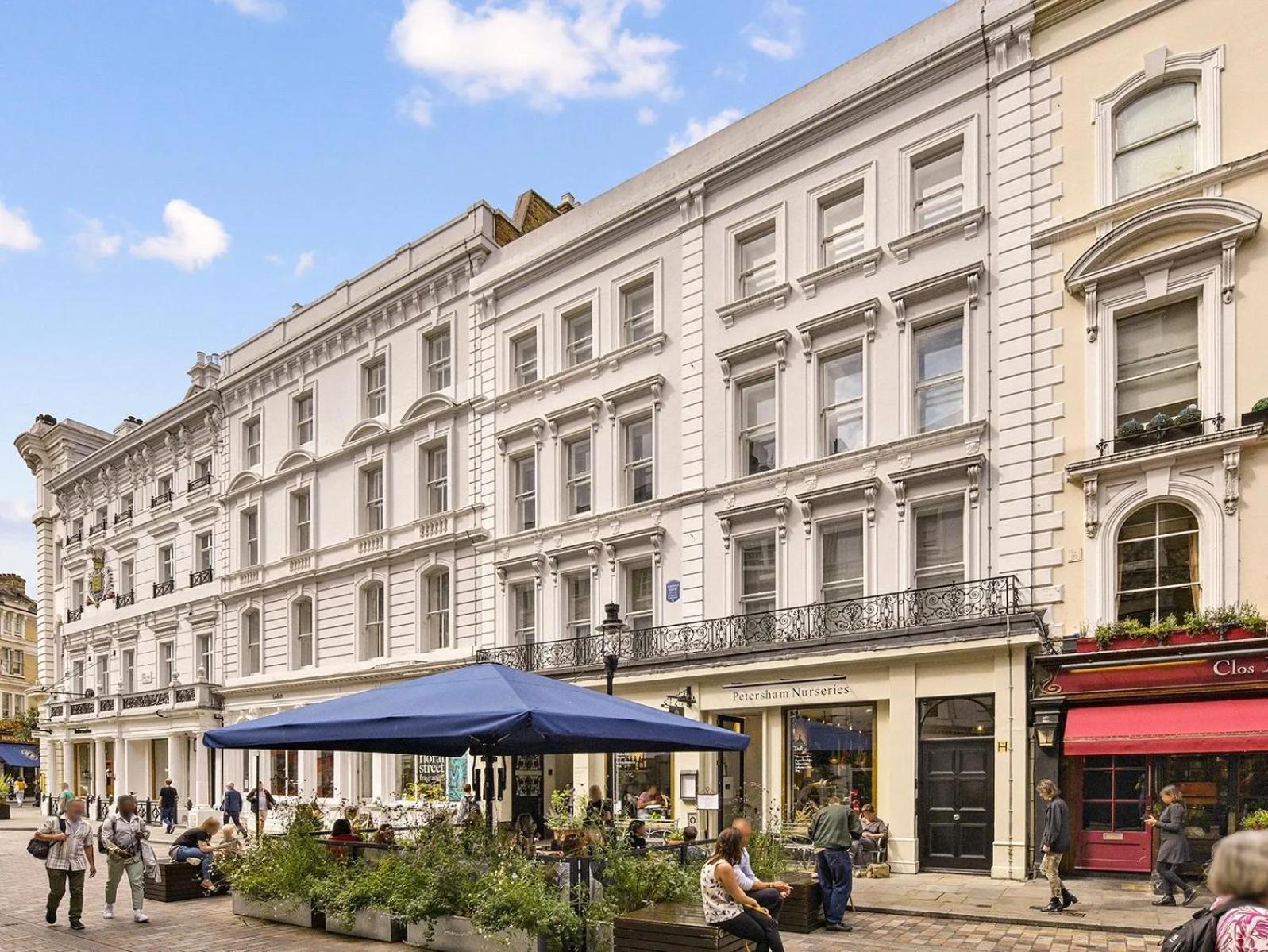 Flagship Luxury Villa. Near Mayfair And Hyde Park - Sleeps 16 Holiday home