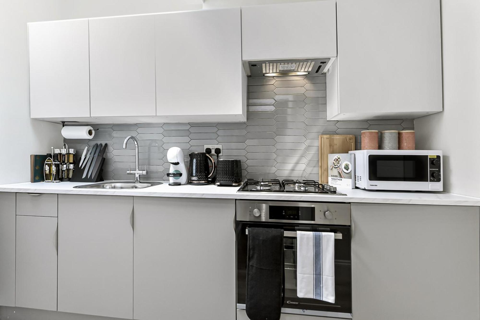 Apartment Modern Close To Tube Station London