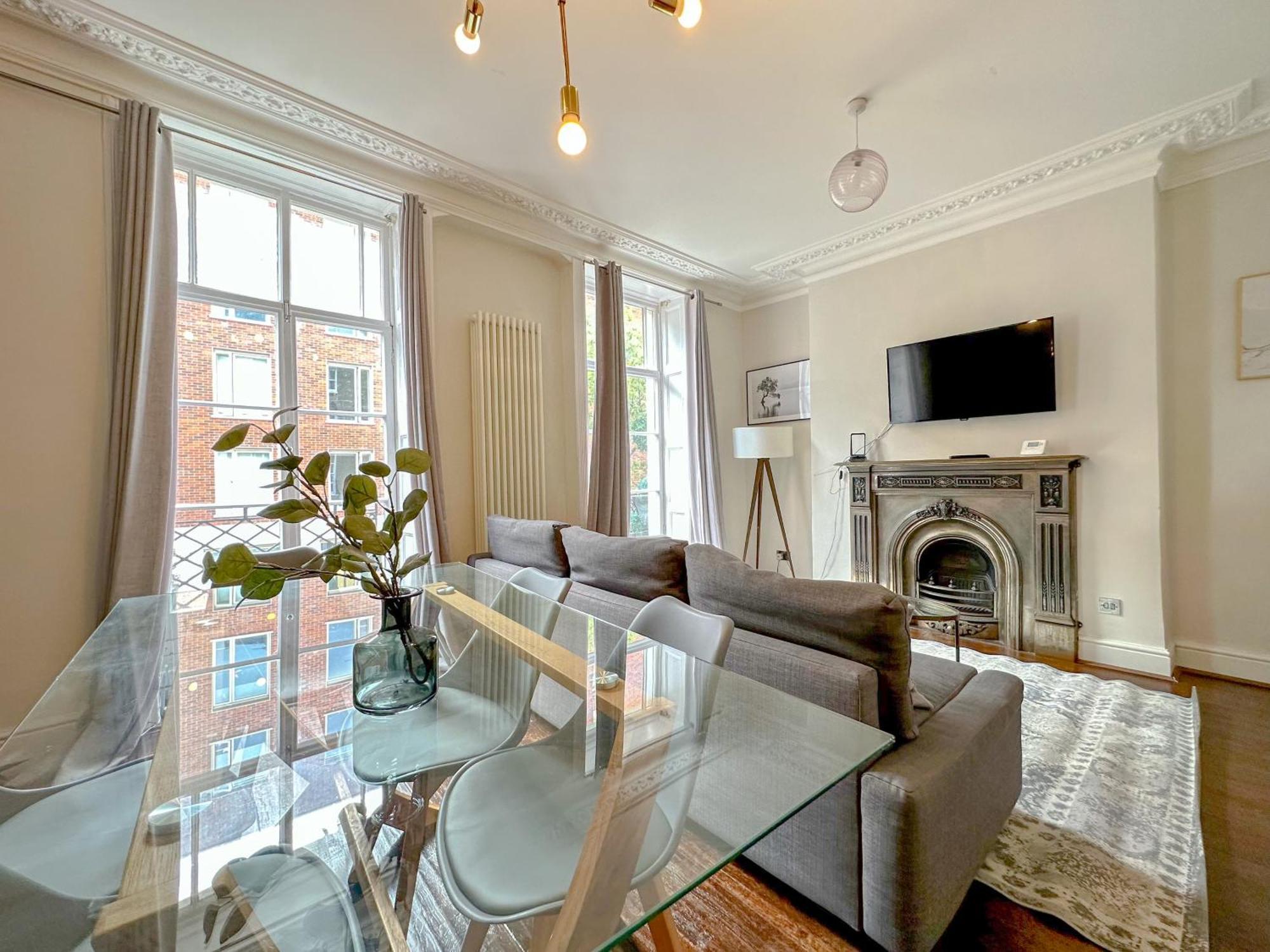 Apartment Bloomsbury Residences