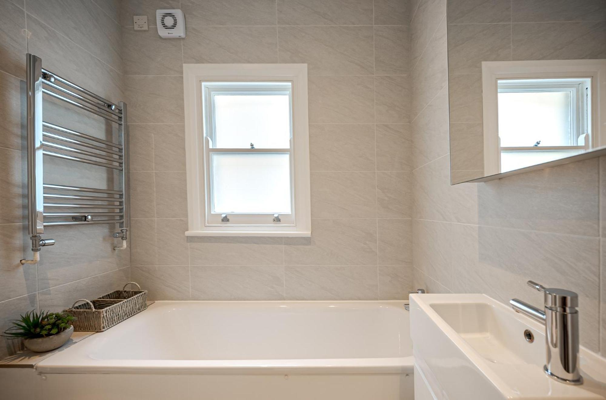 Stylish 3Bd Home In The Heart Of Fulham