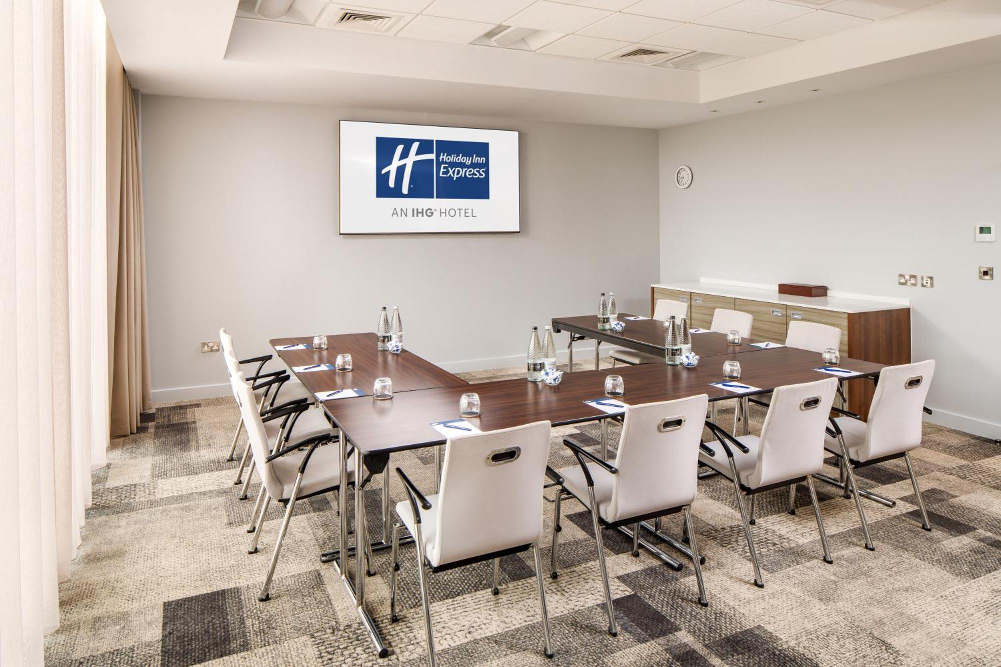 Express - Excel By Ihg 3*