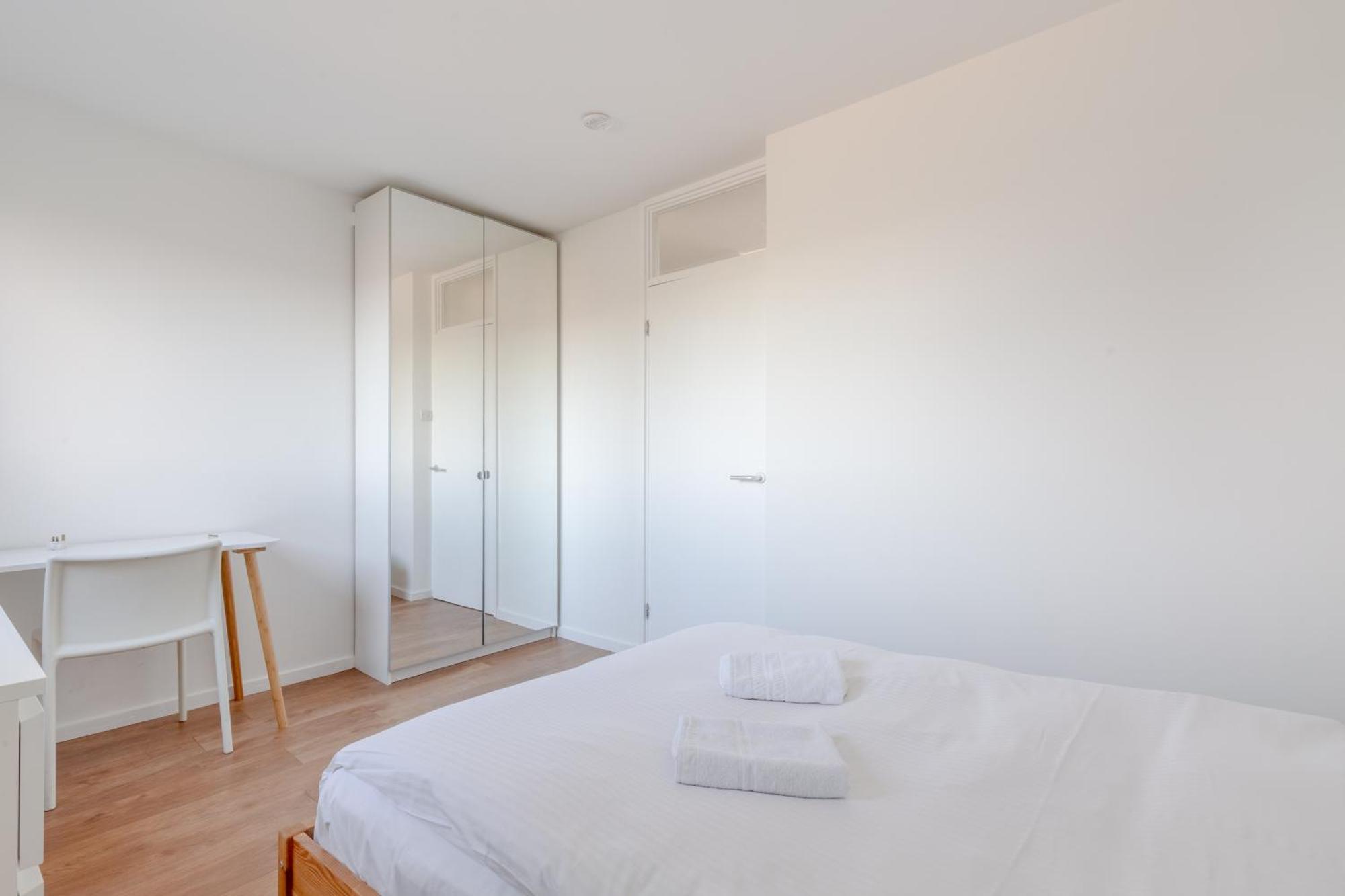 Unique Spacious Central 3 Bedroom With Rooftop Terrace London