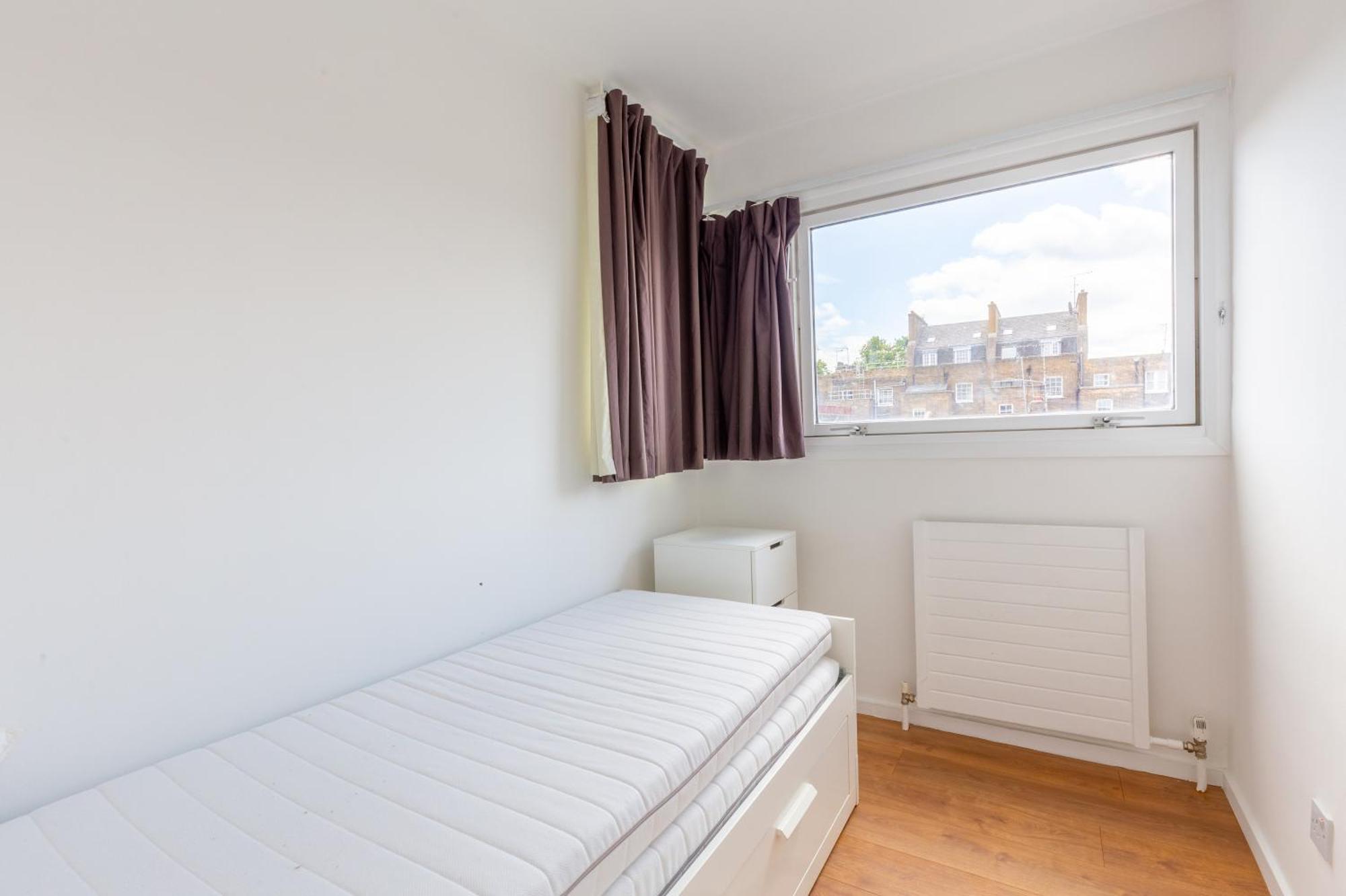 Unique Spacious Central 3 Bedroom With Rooftop Terrace * London
