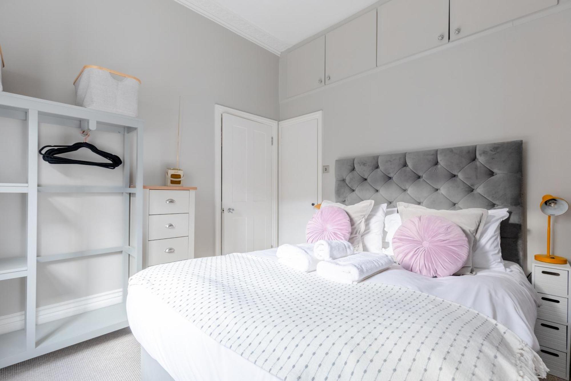 Vogue 1 Bedroom Pimlico Flat Near Victoria Station Apartment