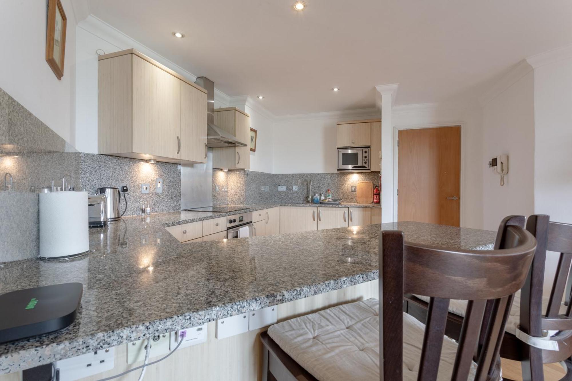 Large & 2bd Flat - Tower Hill * Londres