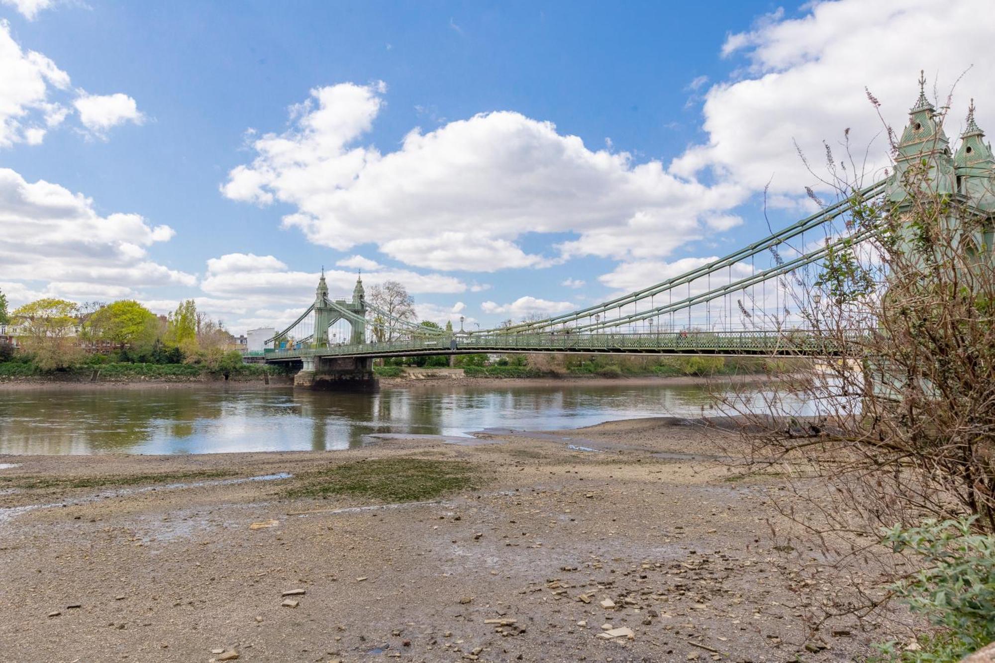 Serene 3bd Flat View Of The Thames - Hammersmith Apartment London
