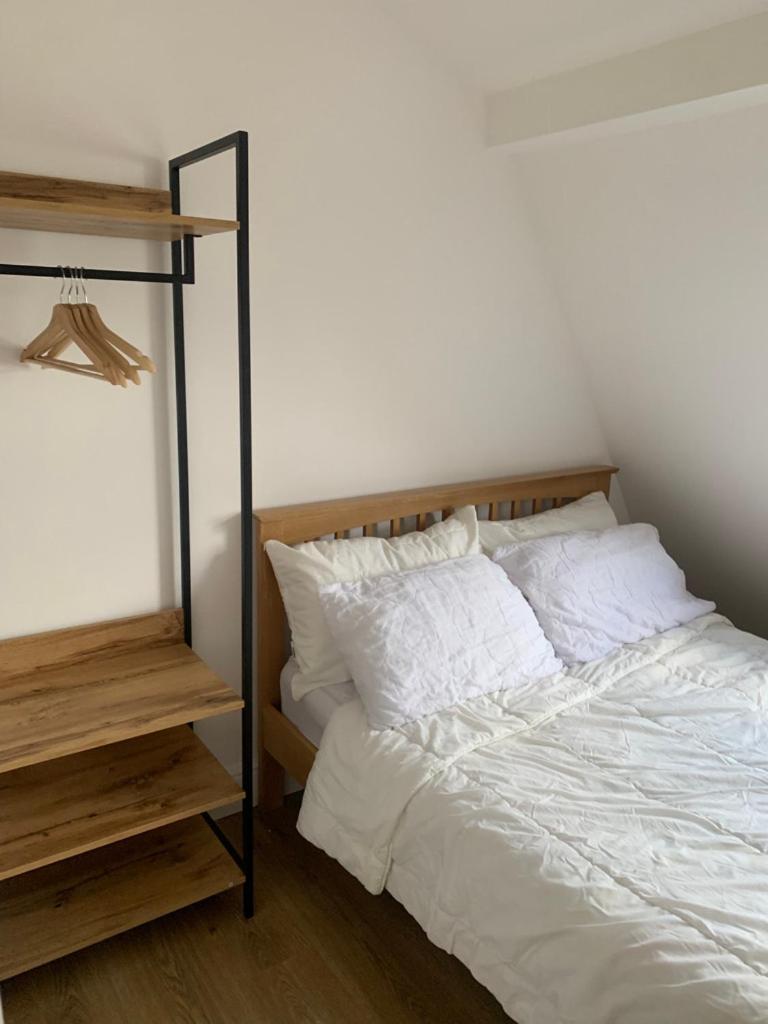 Spaciously Renovated 2bd Flat - Camden London