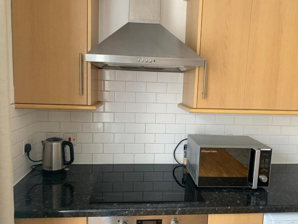 Apartment Spaciously Renovated 2bd Flat - Camden *