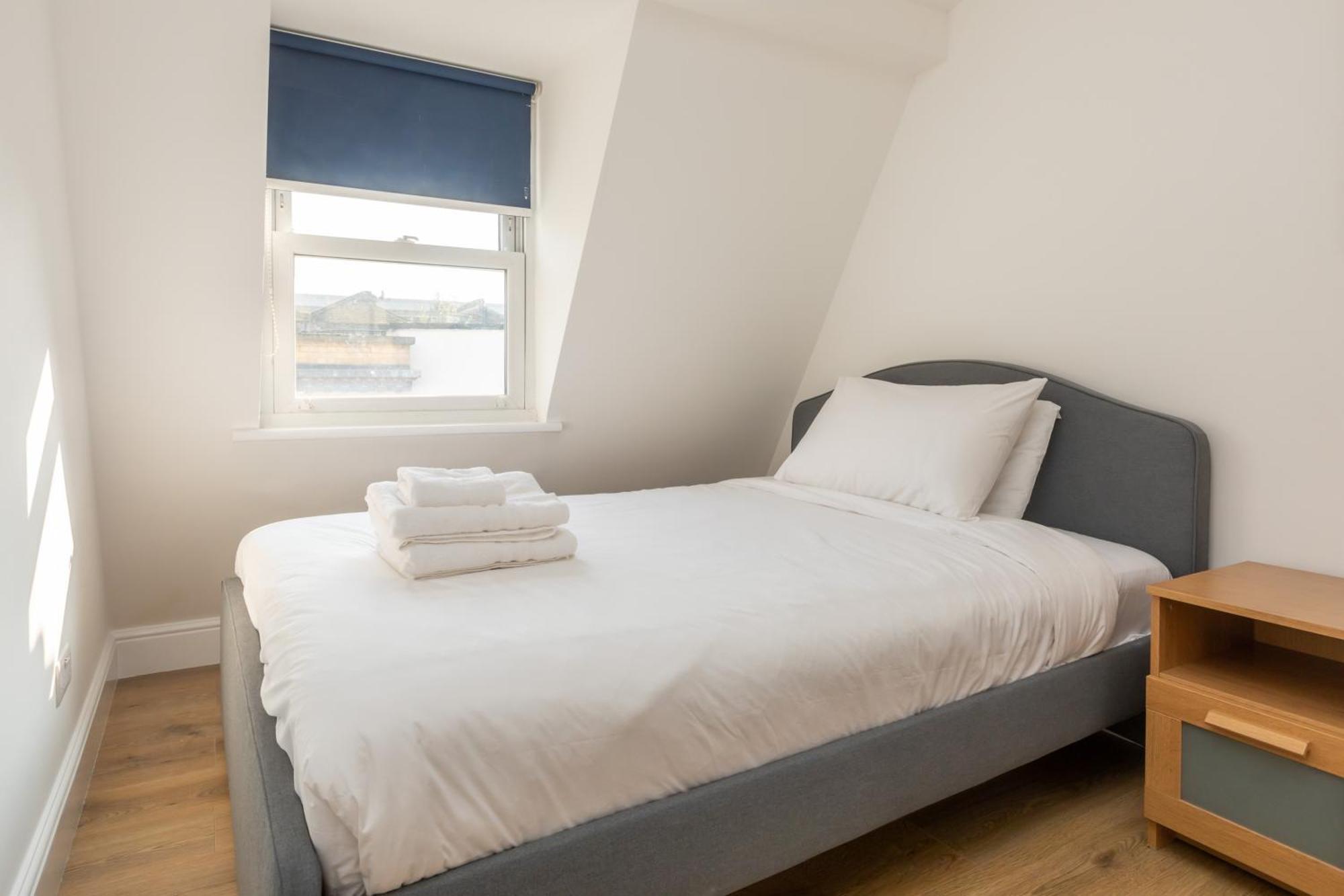Spaciously Renovated 2bd Flat - Camden