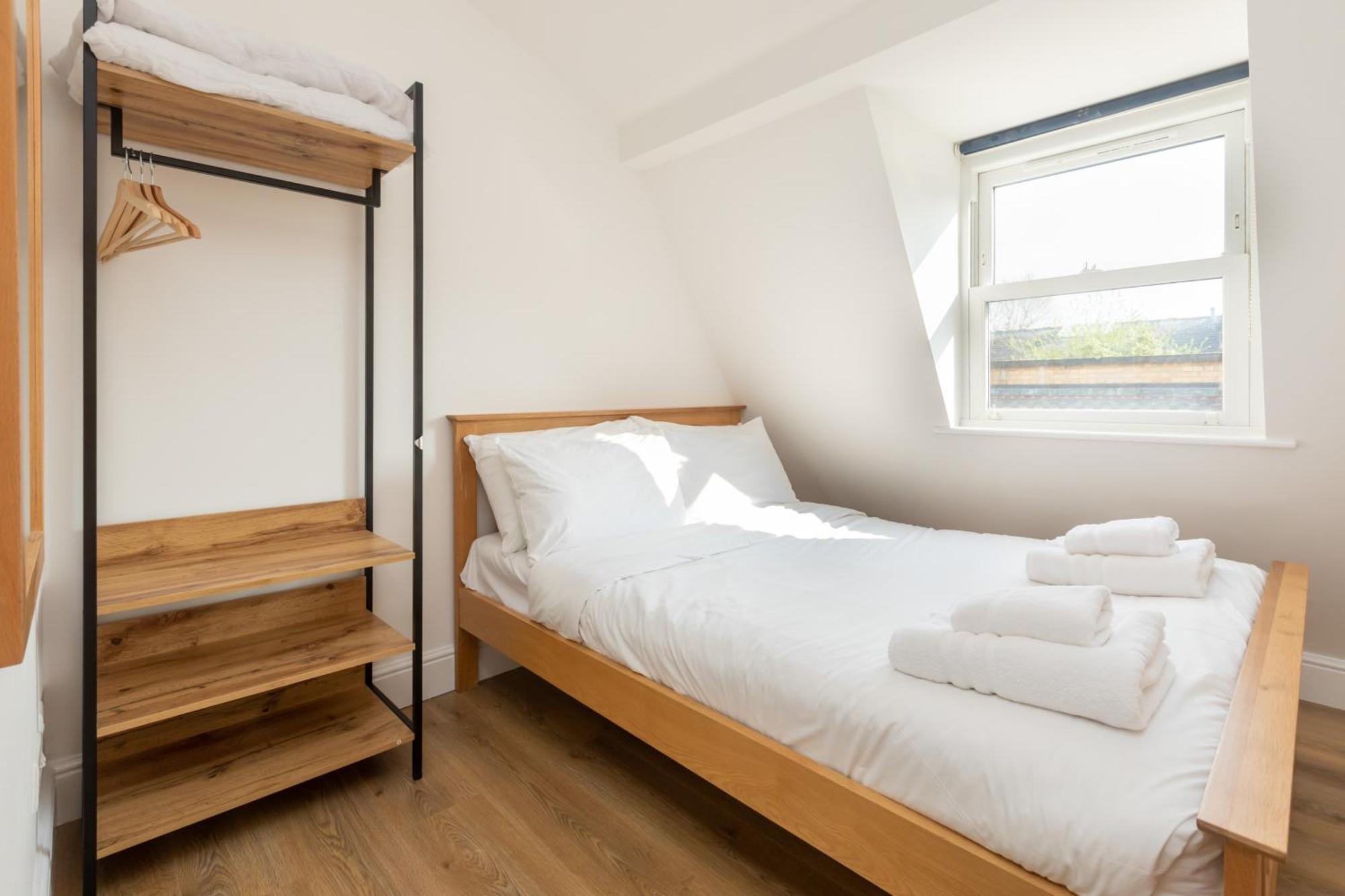 Apartment Spaciously Renovated 2bd Flat - Camden *