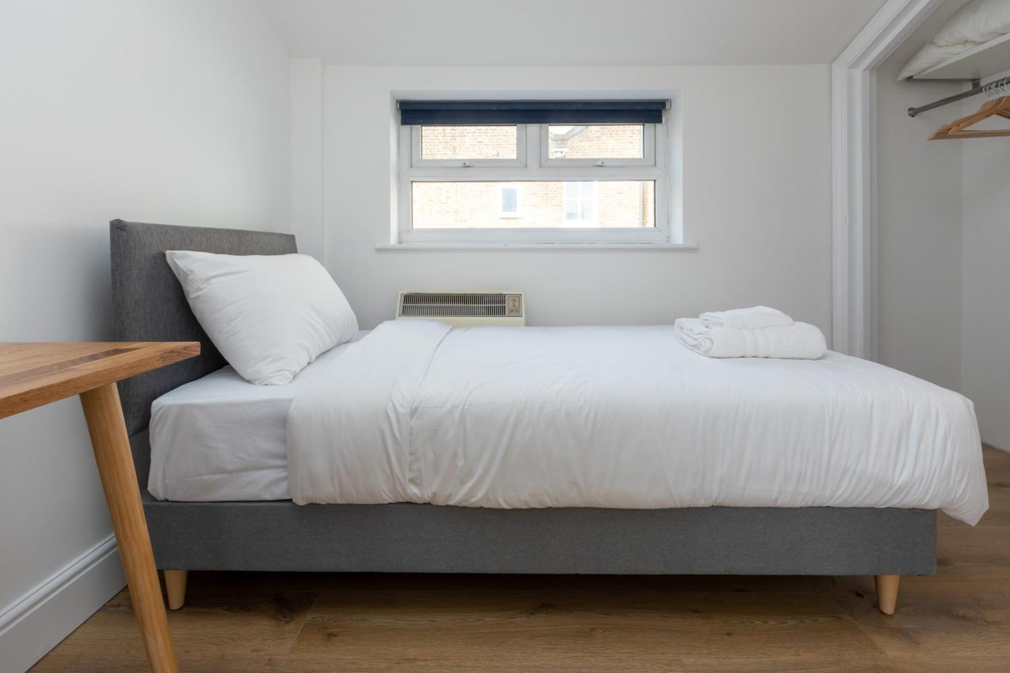 Spaciously Renovated 2bd Flat - Camden Apartment *