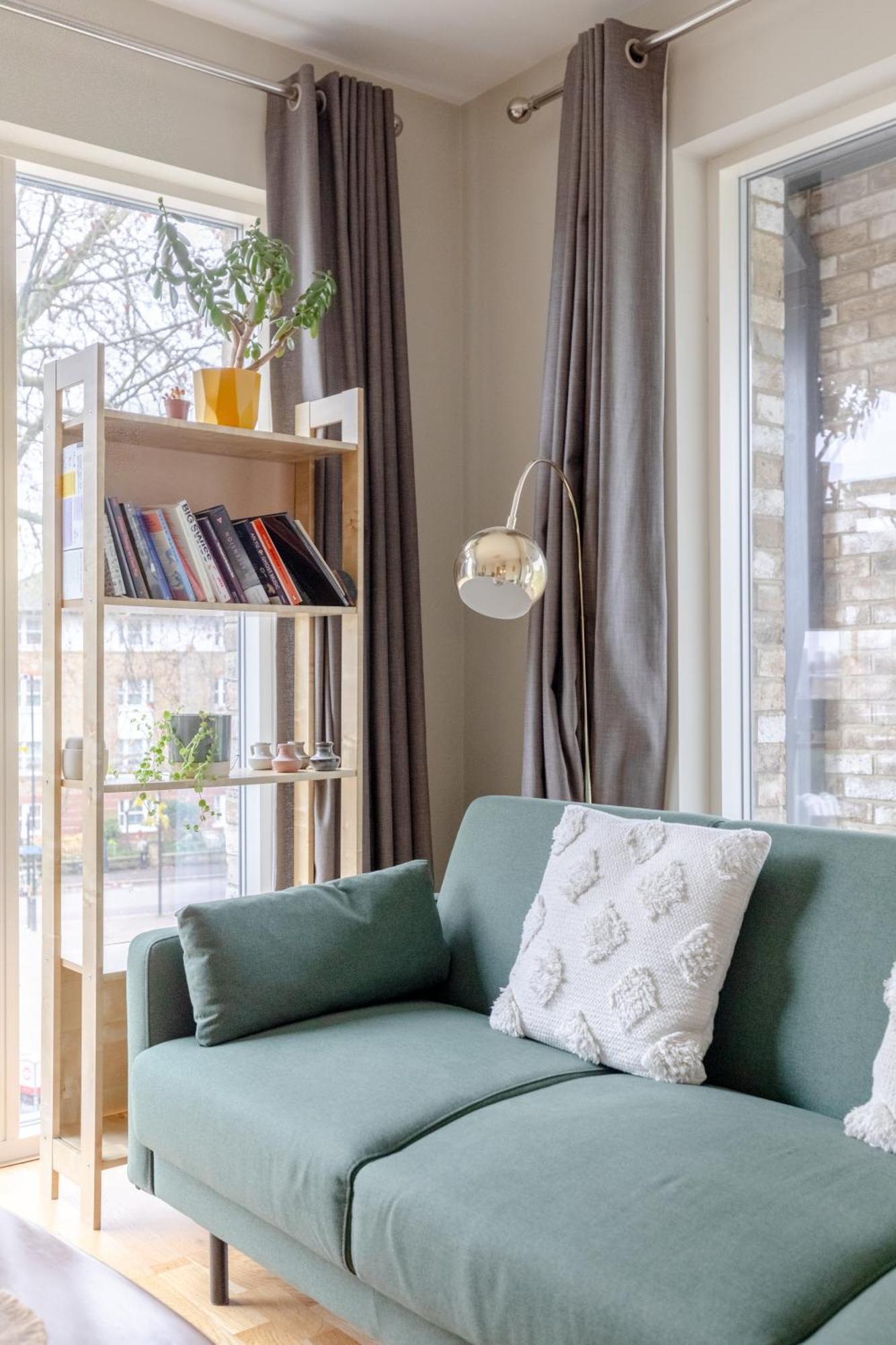 Central & Modern 1bd Flat With Balcony Hackney!