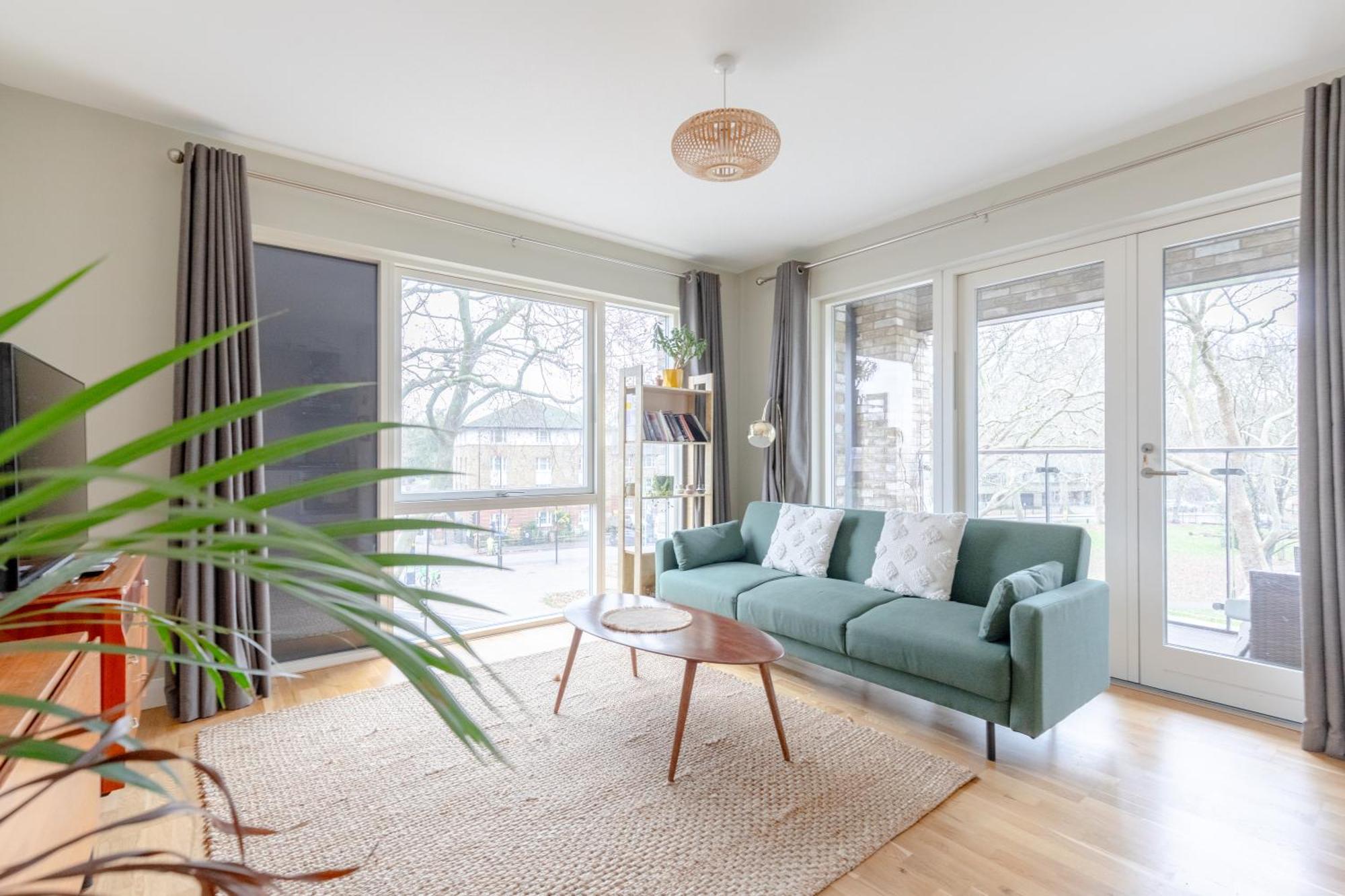 Central & Modern 1bd Flat With Balcony Hackney! Apartment