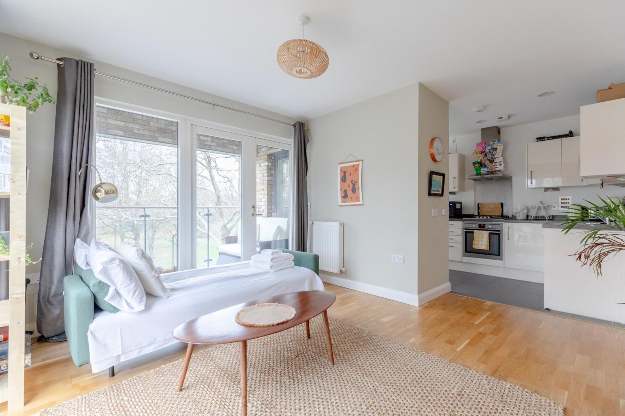 Apartment Central & Modern 1bd Flat With Balcony Hackney!