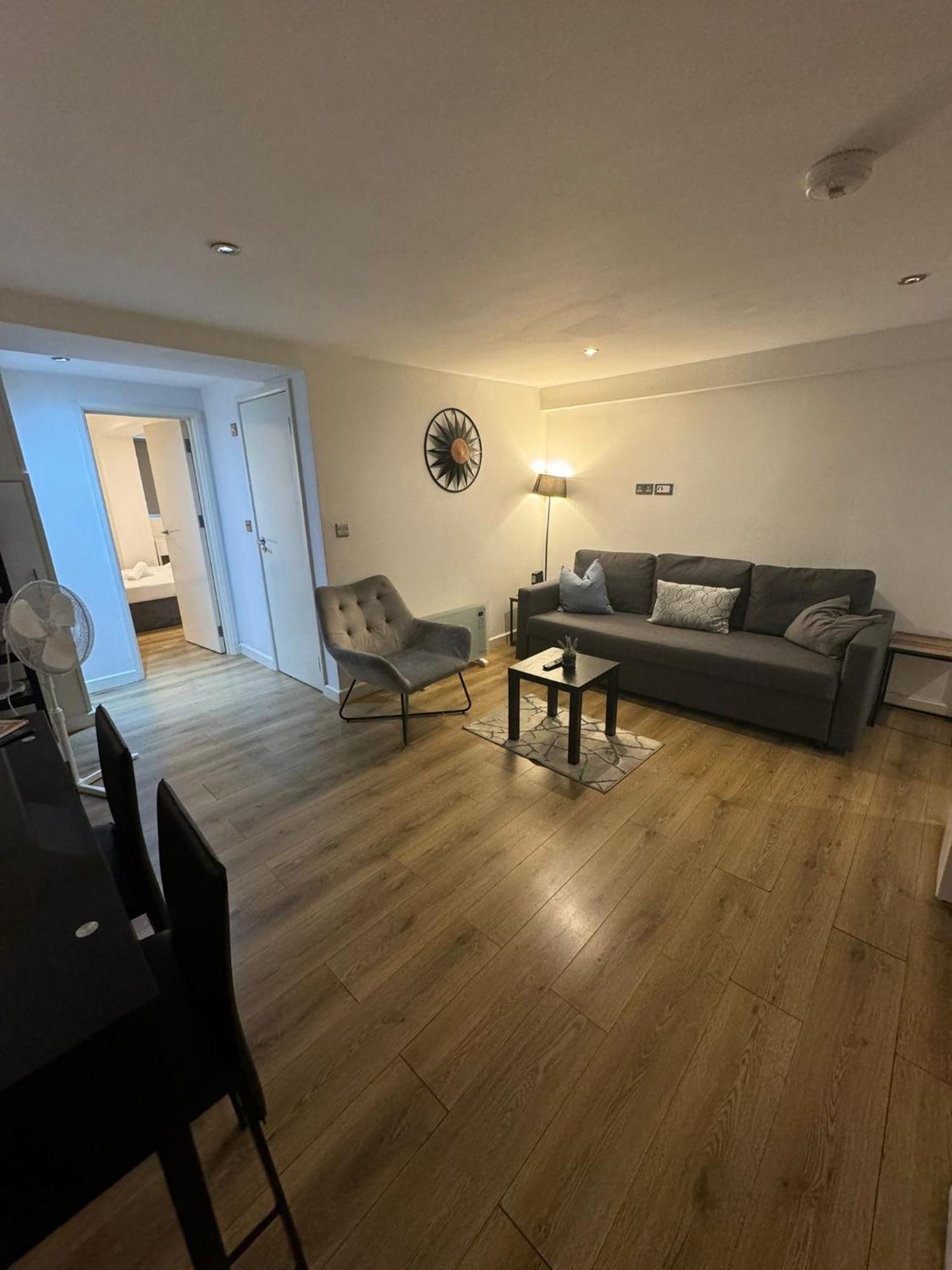 Apartment Cozy Two Bedroom Sleeps 6 Near Camden Market Hw10 London