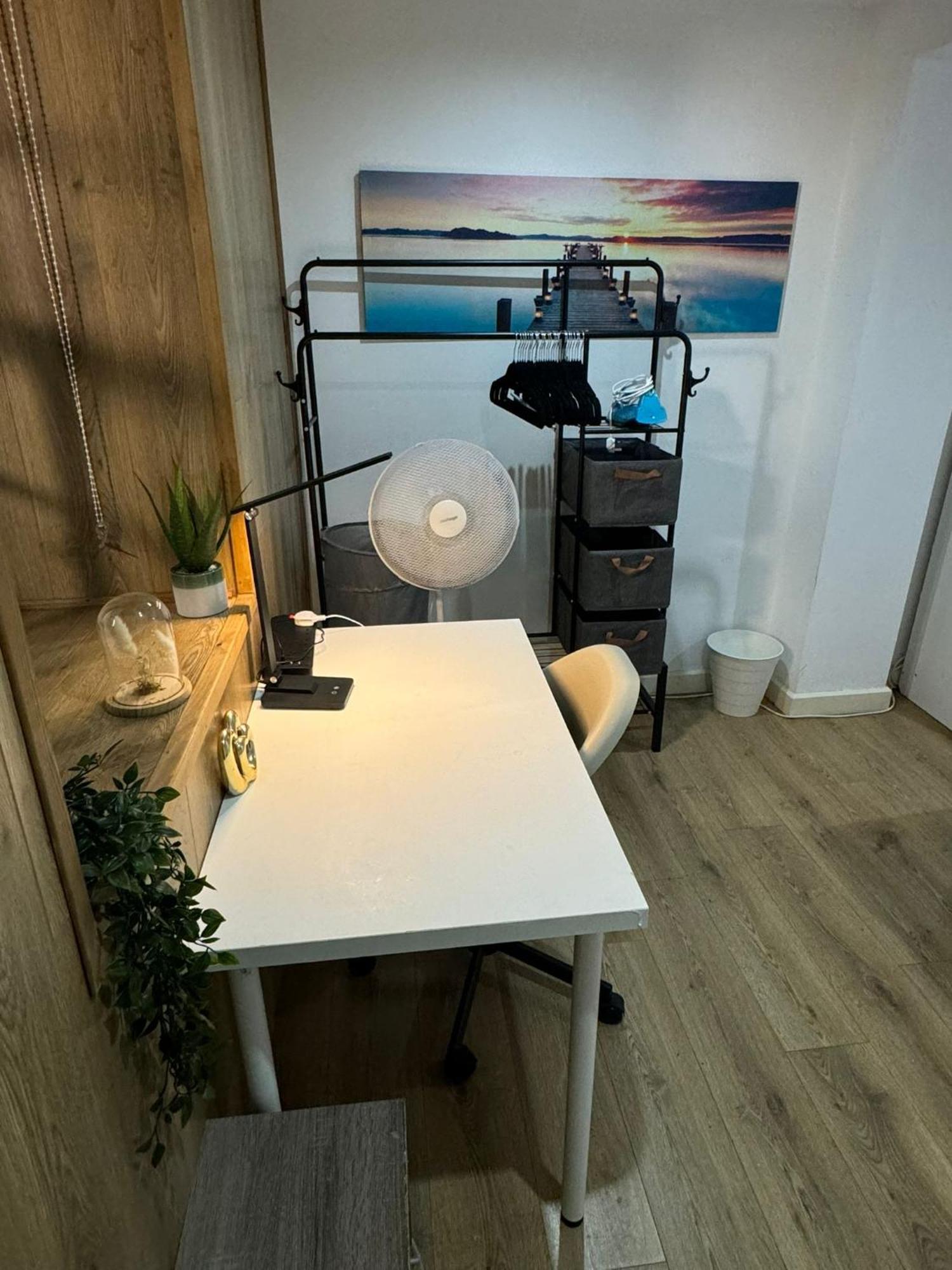 Cozy Two Bedroom Sleeps 6 Near Camden Market Hw10 Apartment London